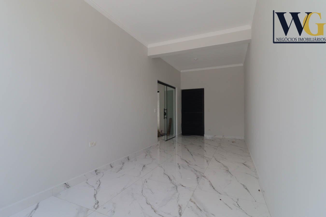 Sobrado à venda 3 Quartos, no pinheirinho, CURITIBA - PR