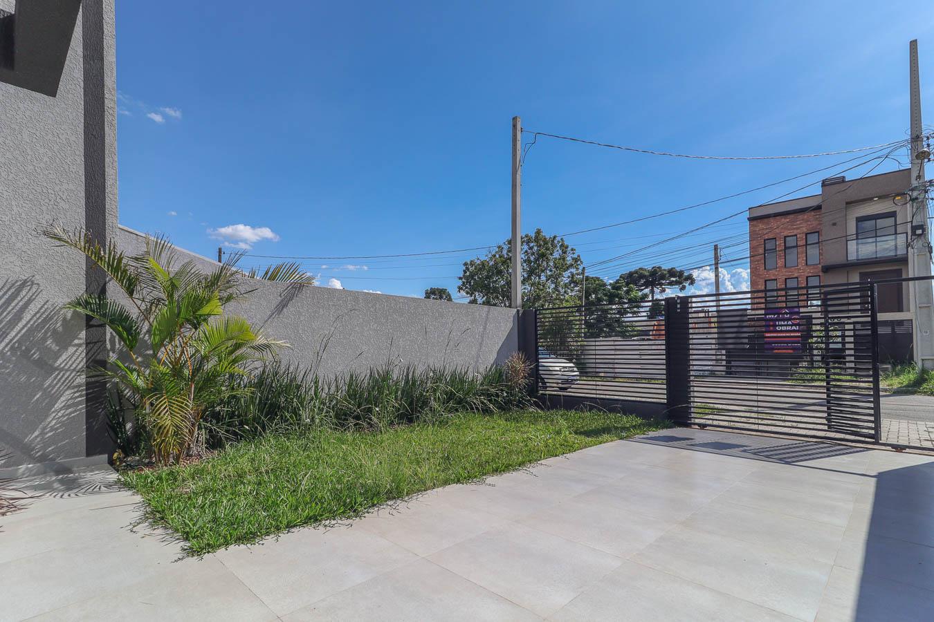 Casa à venda 3 Quartos com Suíte, Iguaçu, Fazenda Rio Grande - PR