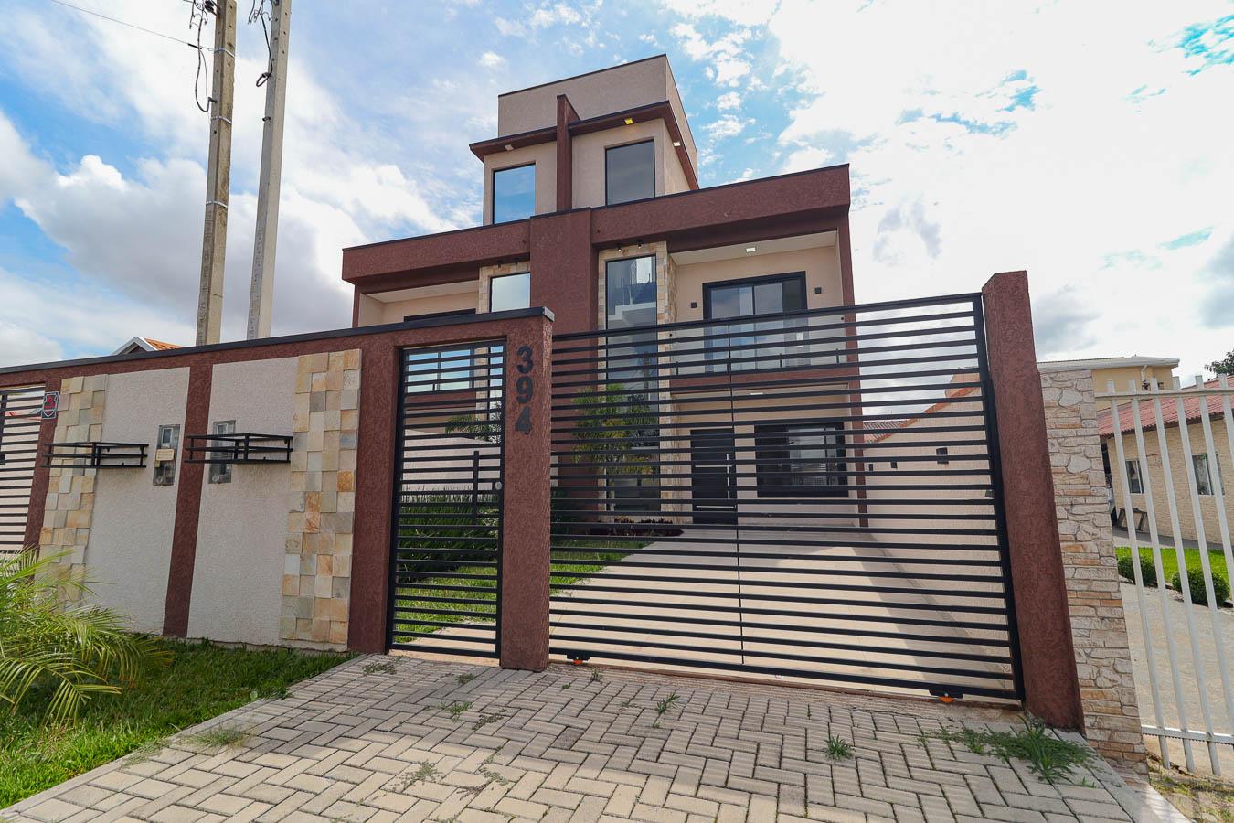 Sobrado à venda 3 quartos, eucaliptos, FAZENDA RIO GRANDE - PR