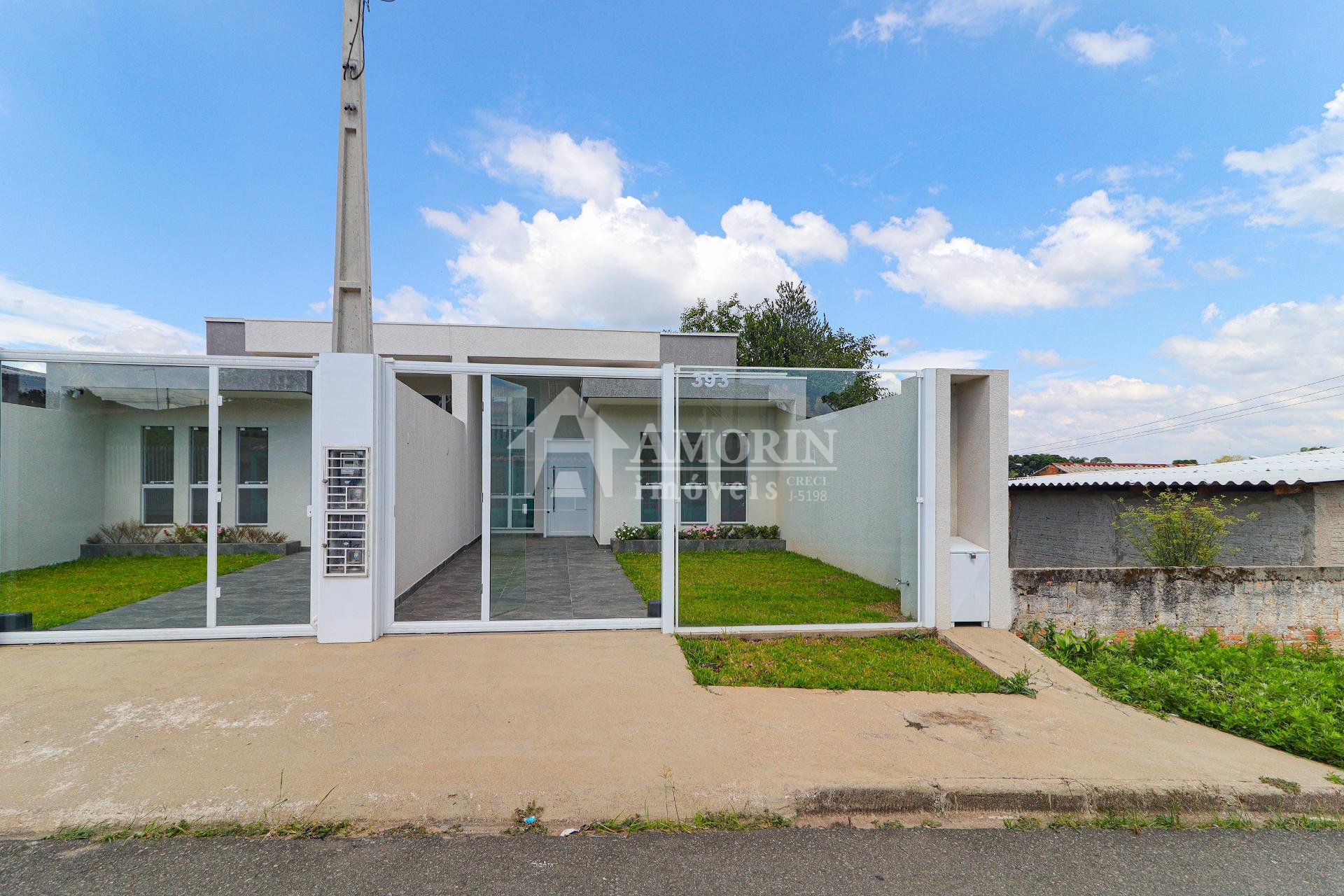 Casa Térrea com 3 Quartos e Piscina no Bairro Eucaliptos  Faz...