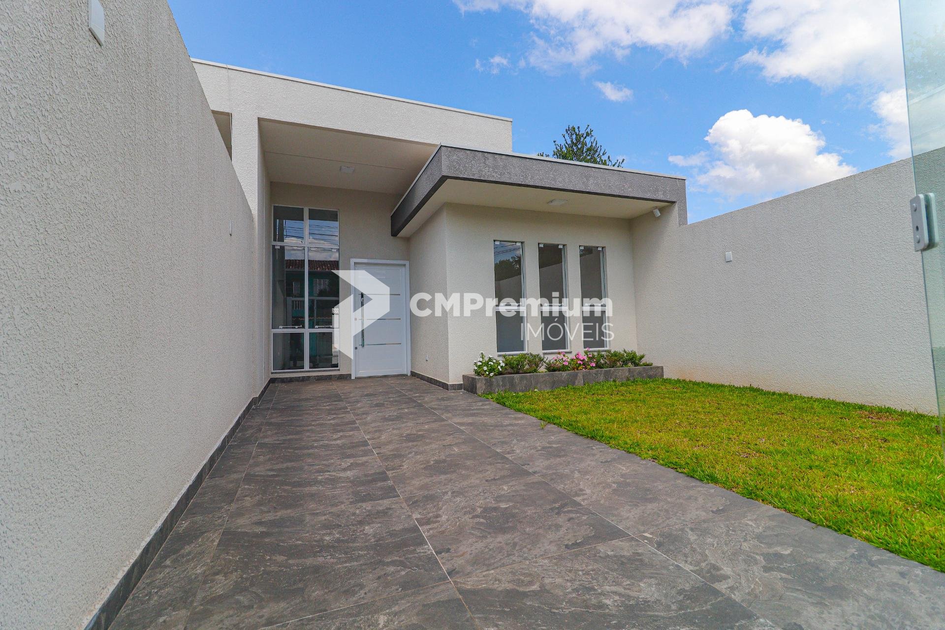 Casa Térrea com 3 Quartos e Piscina no Bairro Eucaliptos  Faz...