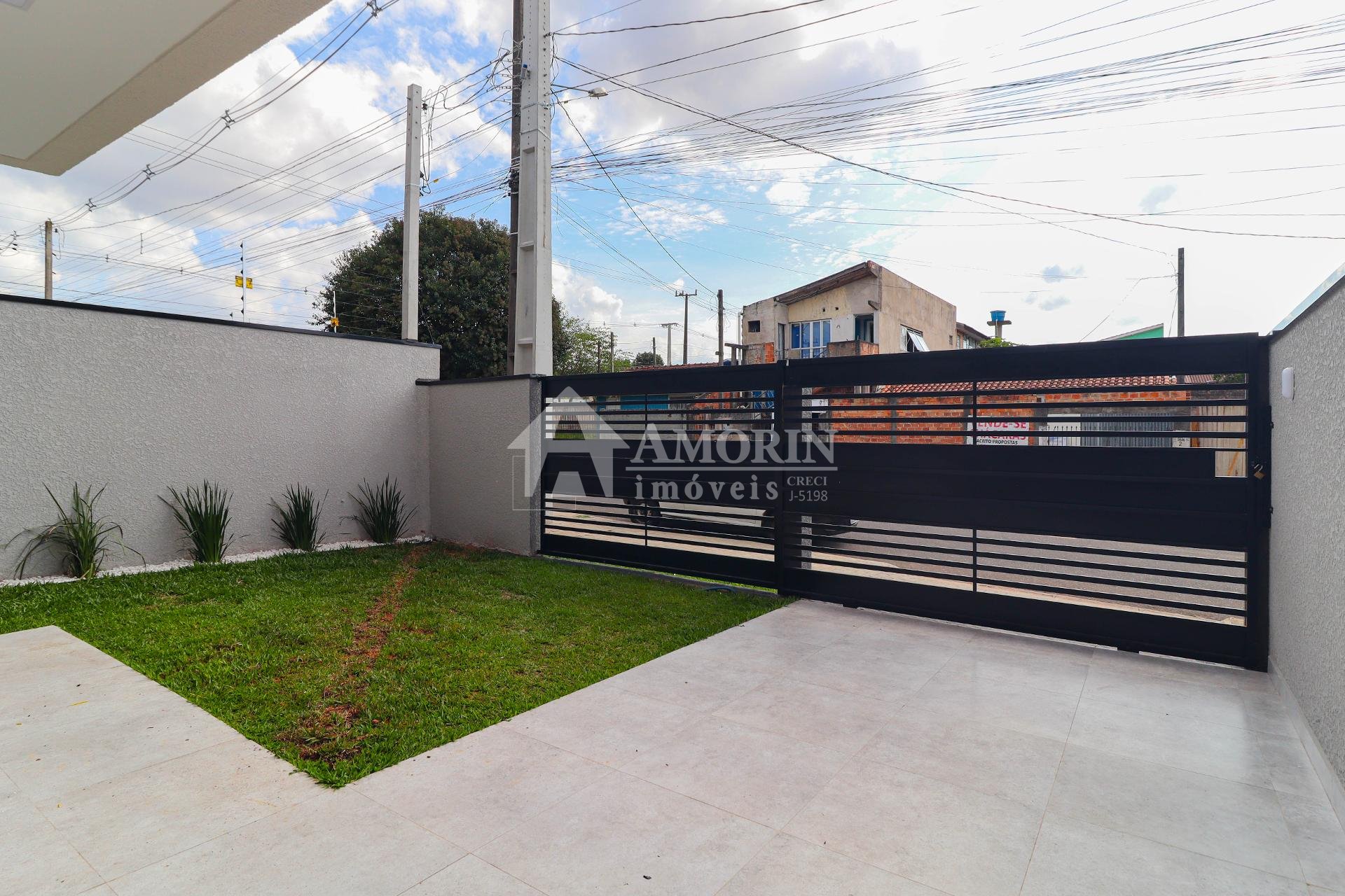 Sobrado Moderno no Bairro Gralha Azul  Fazenda Rio Grande