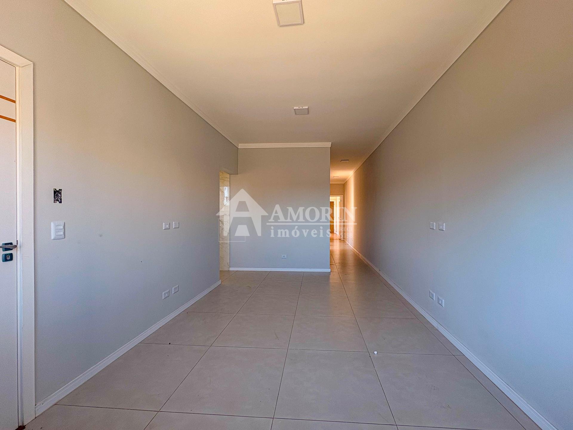 Casa à Venda 3 Quartos com Suíte no Bairro Gralha Azul  Fazen...