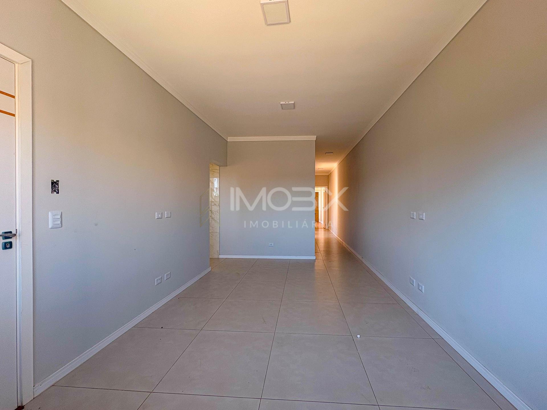 Casa à Venda 3 Quartos com Suíte no Bairro Gralha Azul  Fazen...