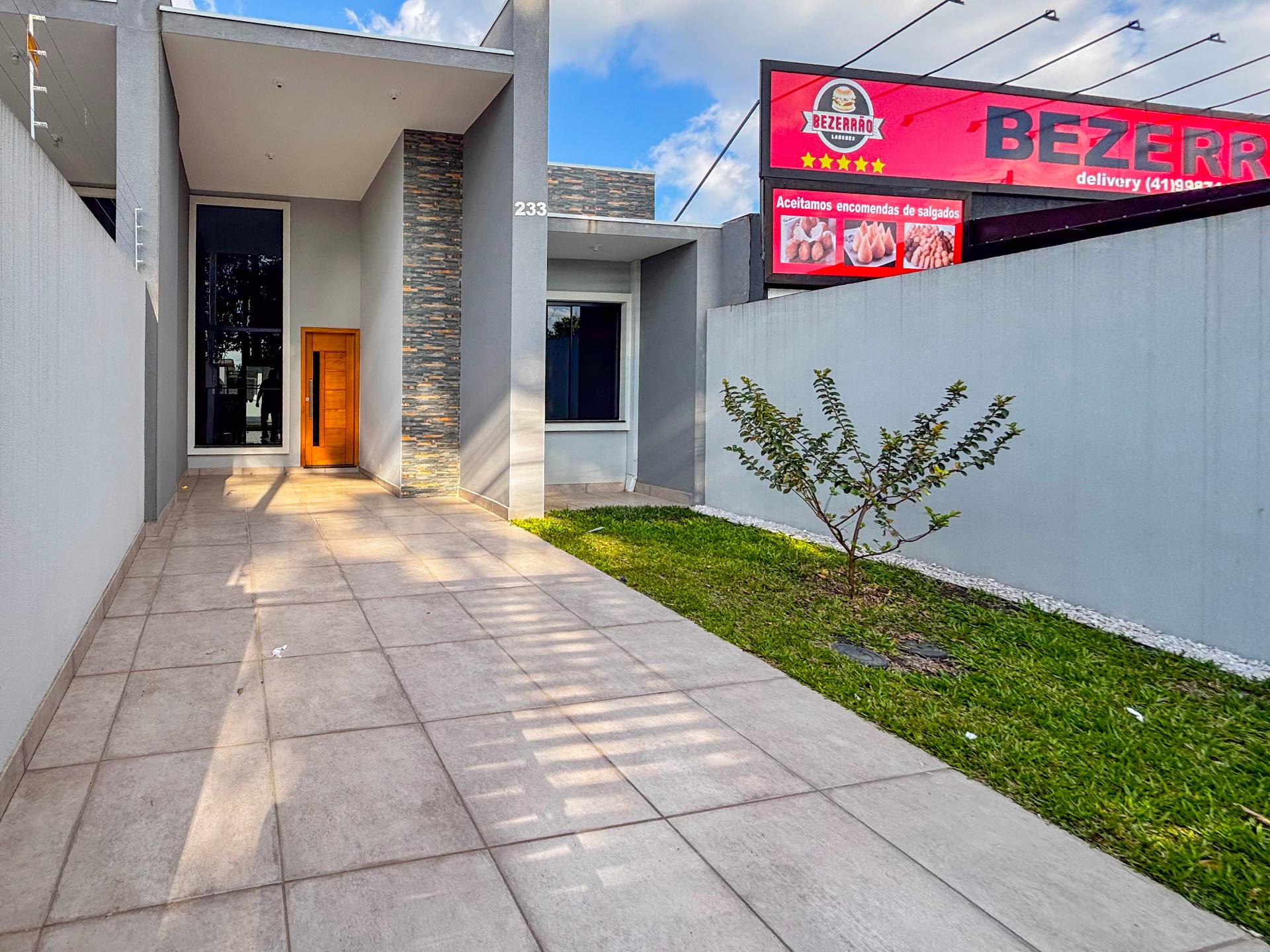 Casa Nova à Venda no Bairro Nações  Fazenda Rio Grande