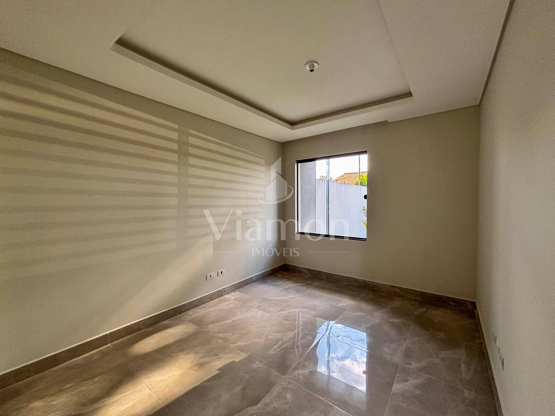 Casa Nova à Venda no Bairro Nações  Fazenda Rio Grande