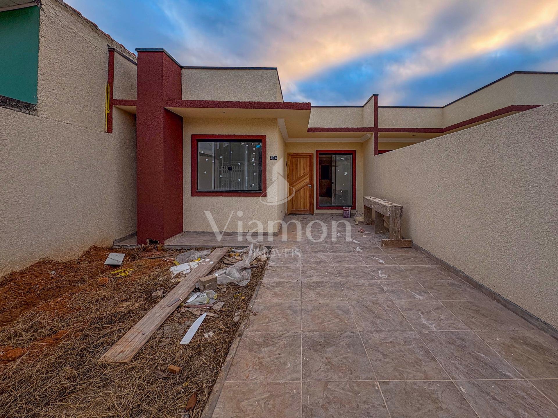 Casa com 3 Quartos à Venda no Bairro Santa Terezinha  Fazenda...