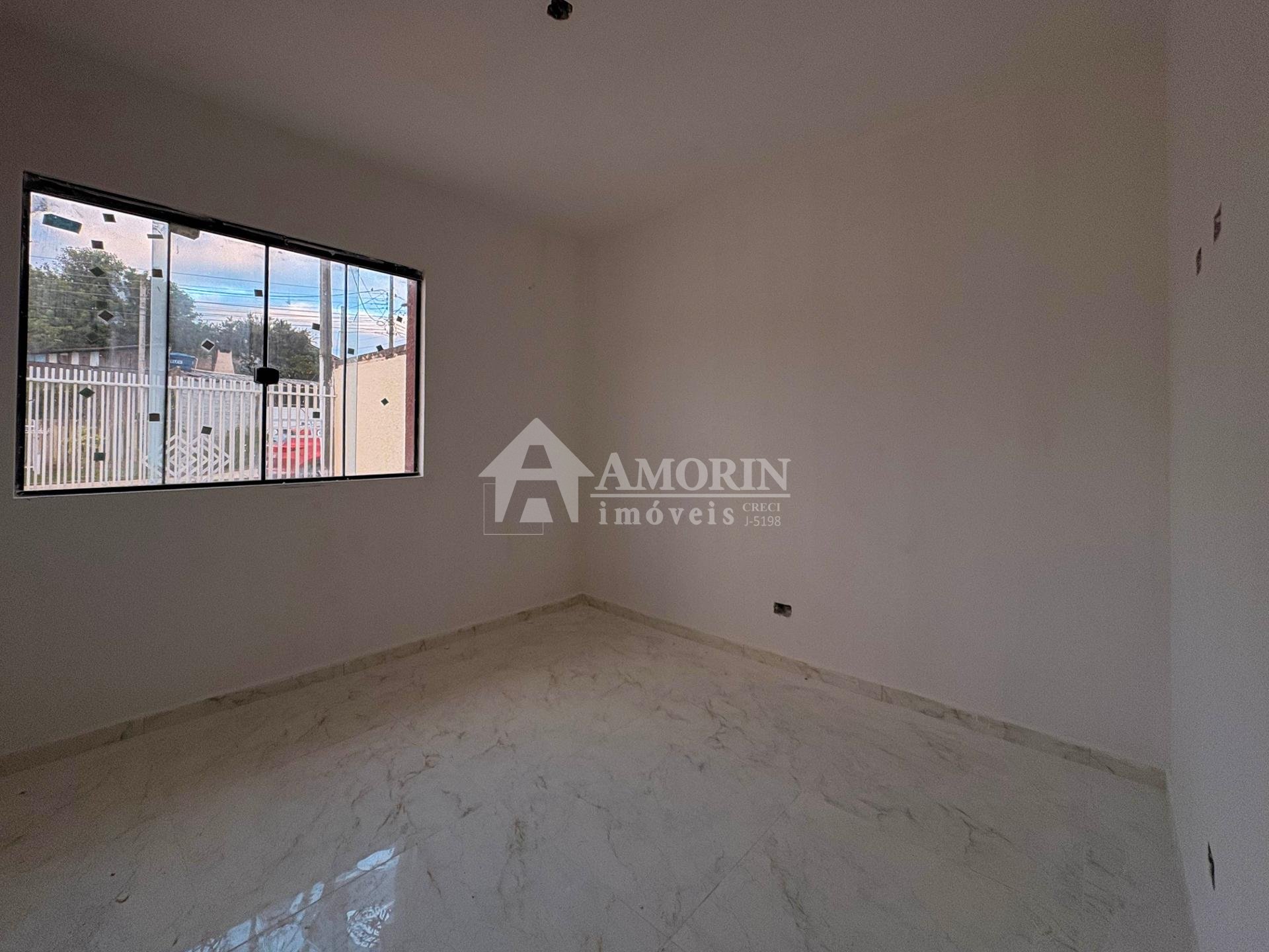 Casa com 3 Quartos à Venda no Bairro Santa Terezinha  Fazenda...