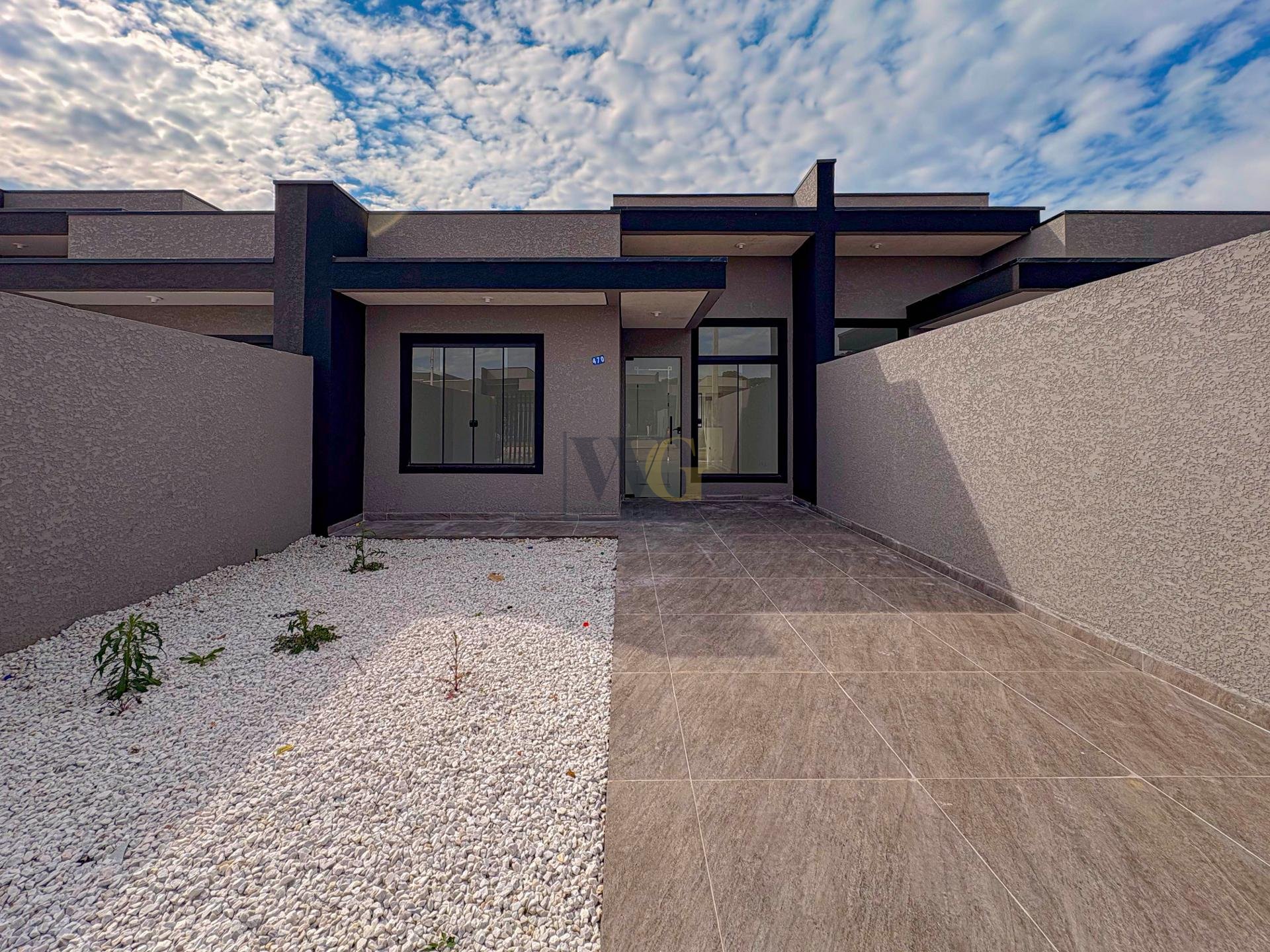 Casa à Venda no Bairro Estados,Fazenda Rio Grande PR