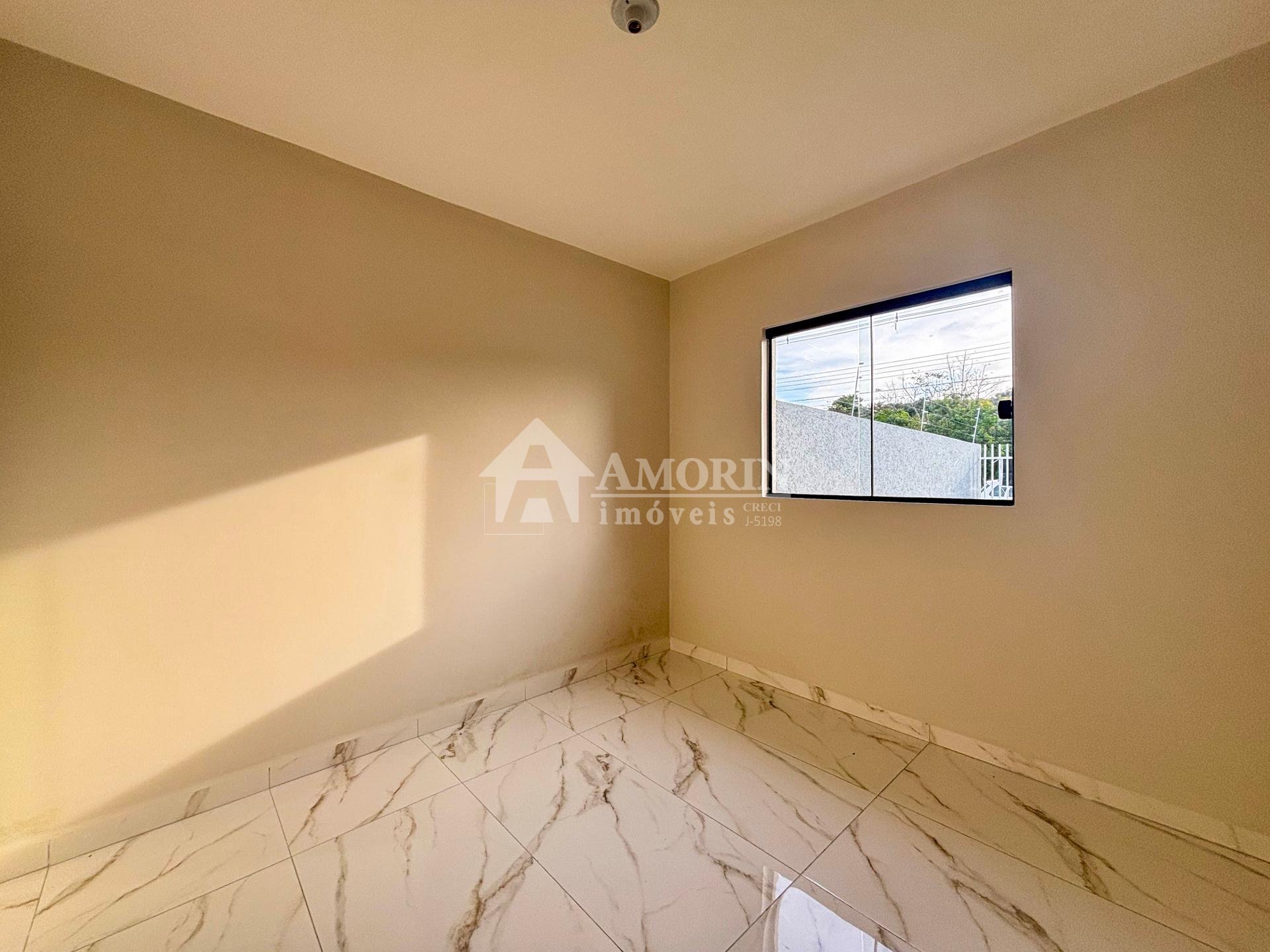 Casa com 3 Quartos no Campo de Santana  Curitiba