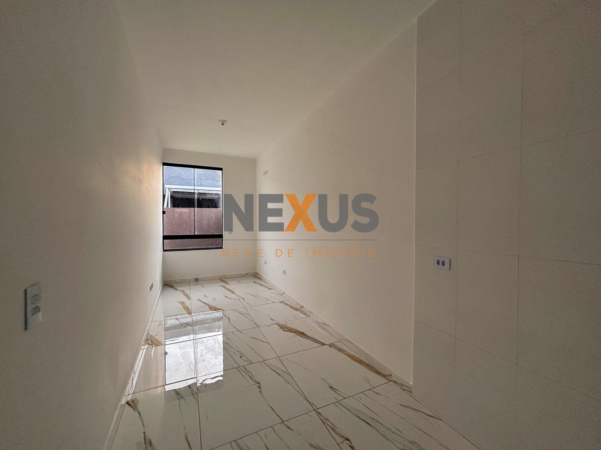 Casa com 2 Quartos e Acabamento de Alto Padrão - Campo de Sant...