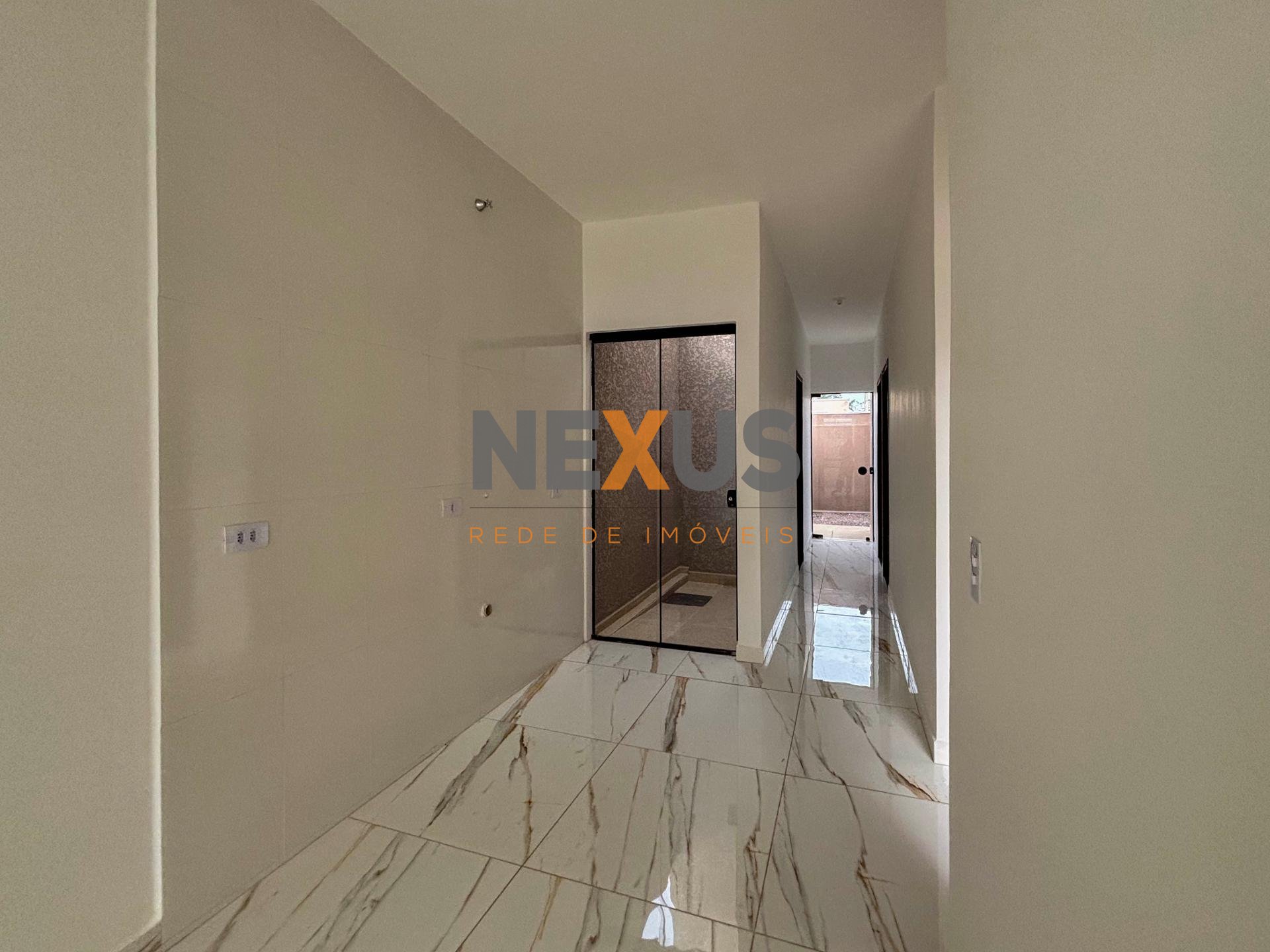 Casa com 2 Quartos e Acabamento de Alto Padrão - Campo de Sant...
