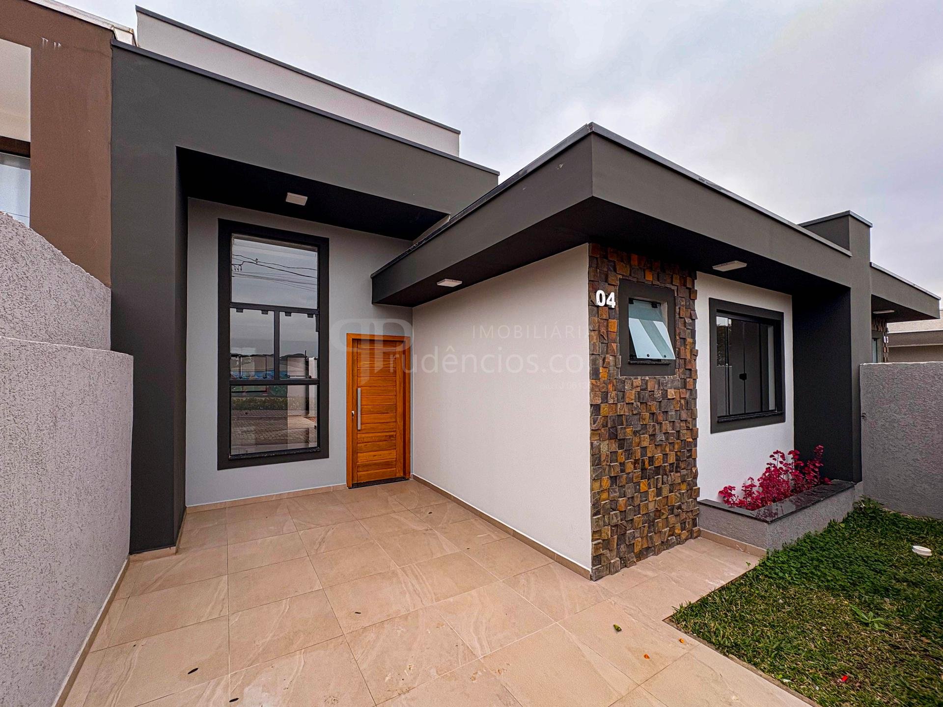 Casa com 3 Quartos, Suíte e Espaço Gourmet em Condomínio com B...