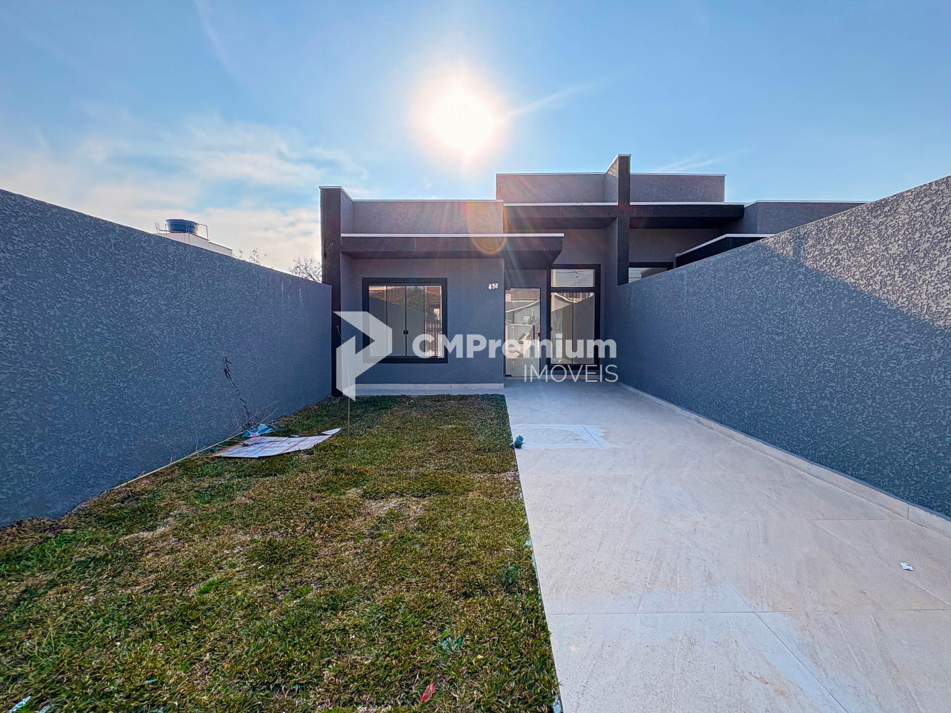 Casa com 3 Quartos e Churrasqueira no Veneza  Fazenda Rio Grande