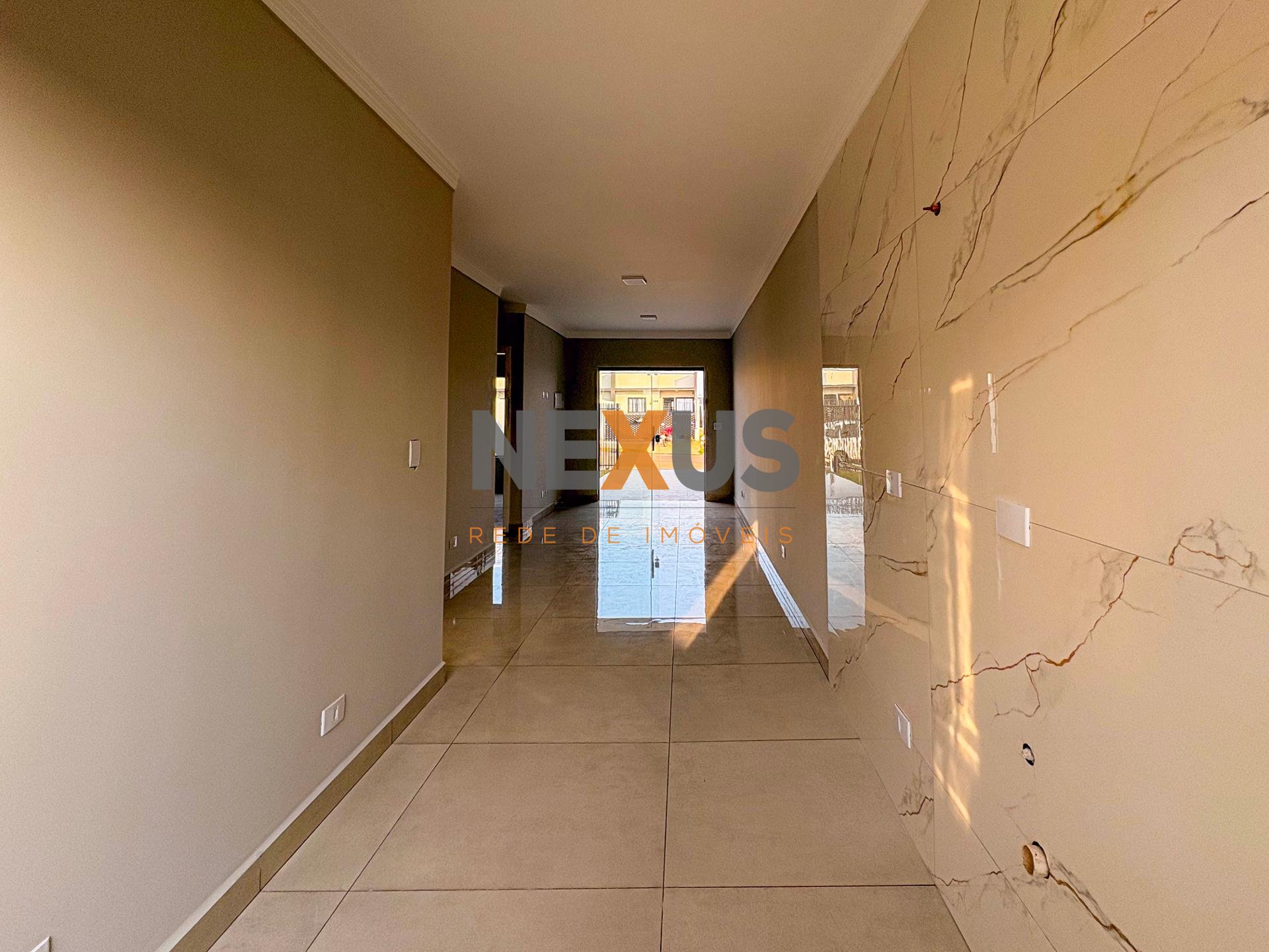 Casa com 3 Quartos no Residencial Caqui  Bairro Estados  50m 