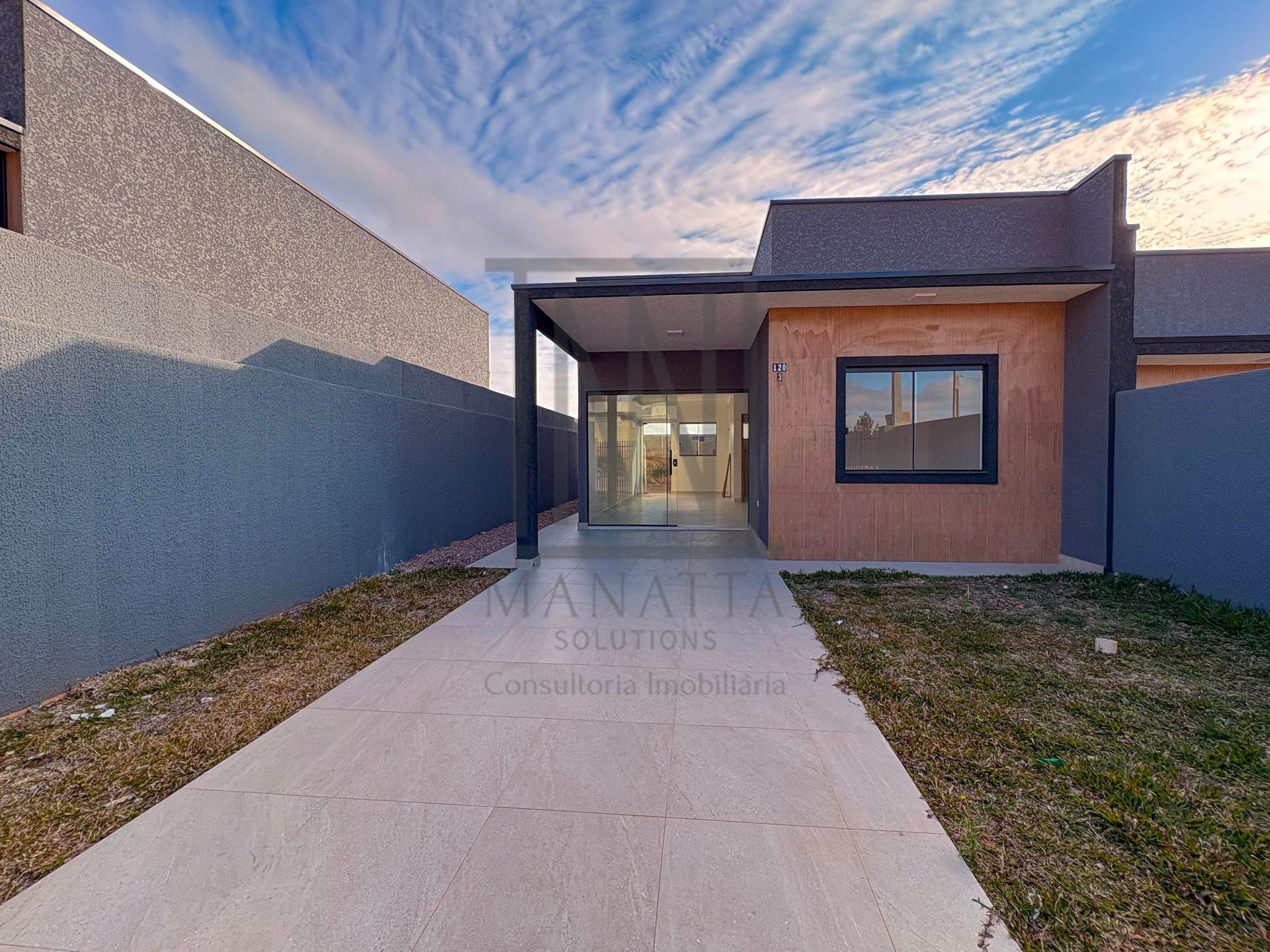 Casa com 2 Quartos e Churrasqueira no bairro Estados, Fazenda ...