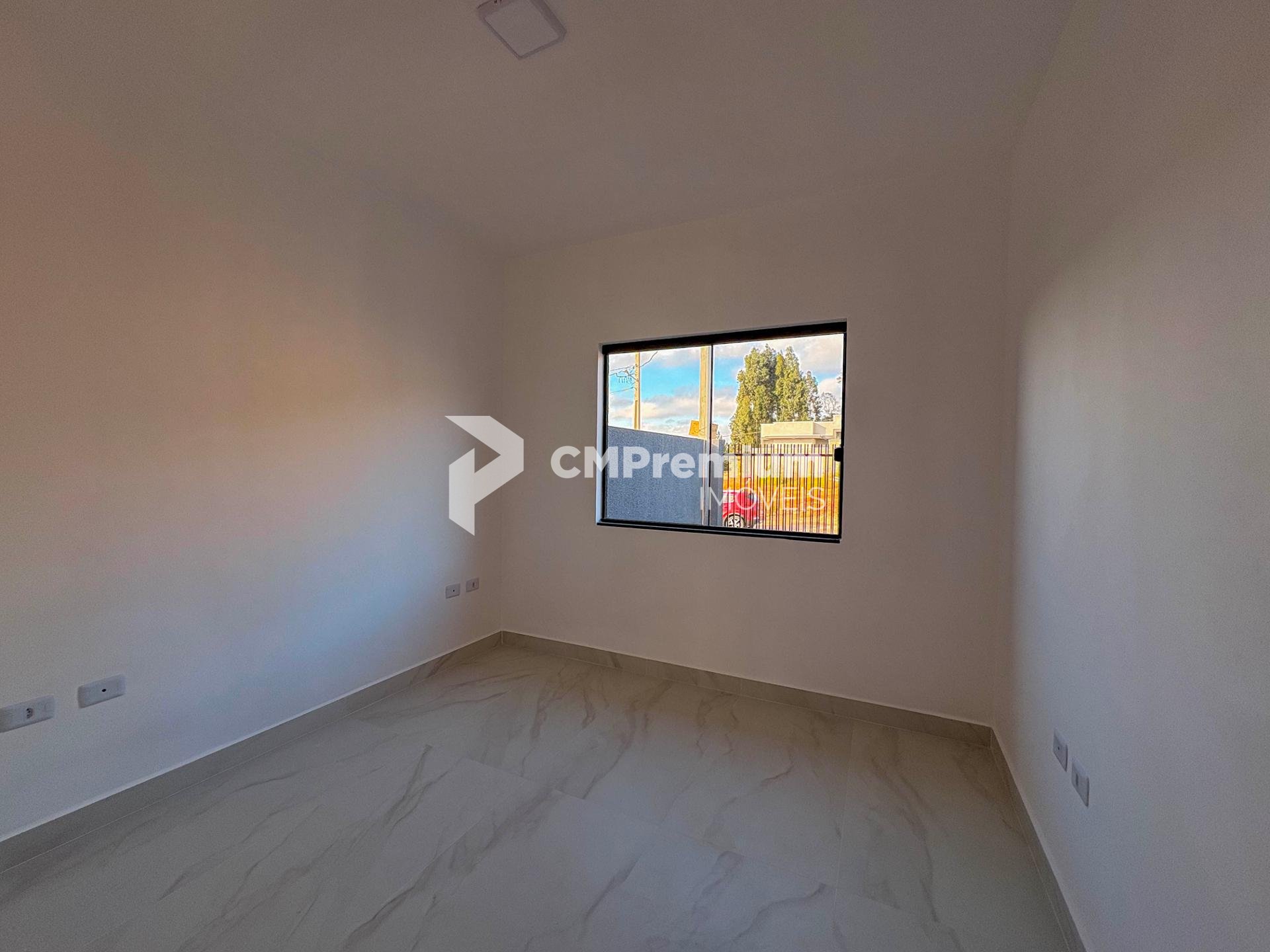 Casa com 2 Quartos e Churrasqueira no bairro Estados, Fazenda ...