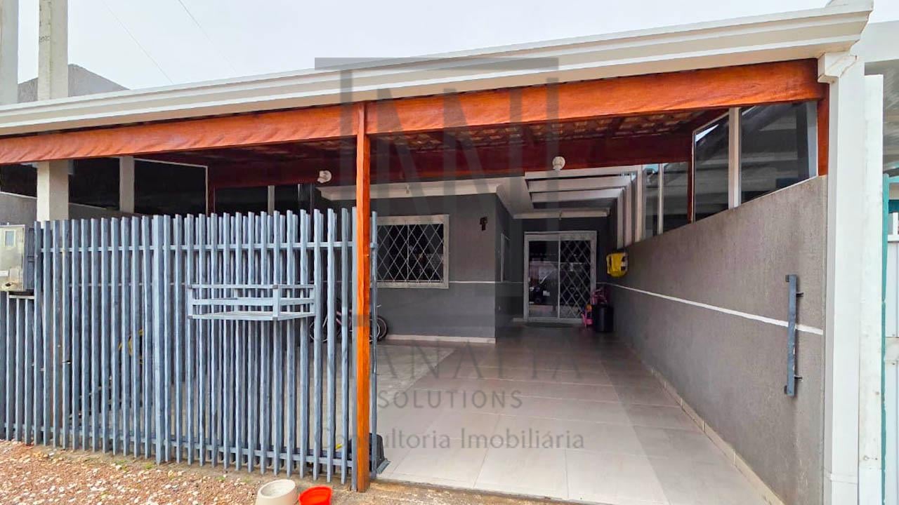 Casa 2 Quartos com Cozinha Planejada e Garagem Coberta  Gralh...