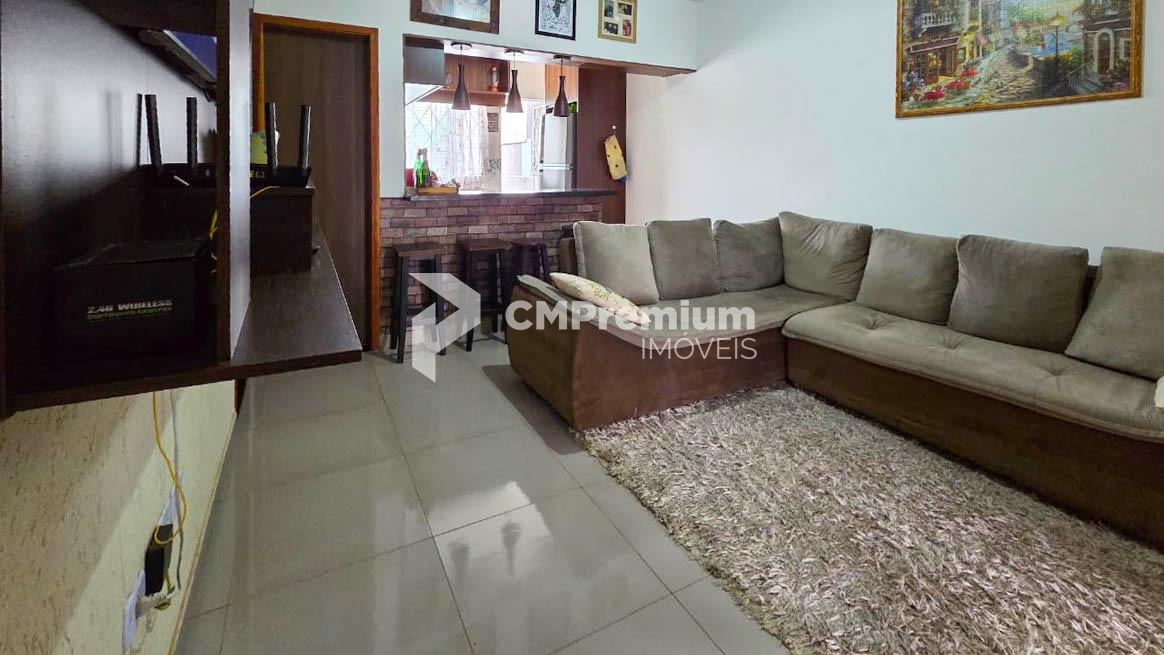 Casa 2 Quartos com Cozinha Planejada e Garagem Coberta  Gralh...