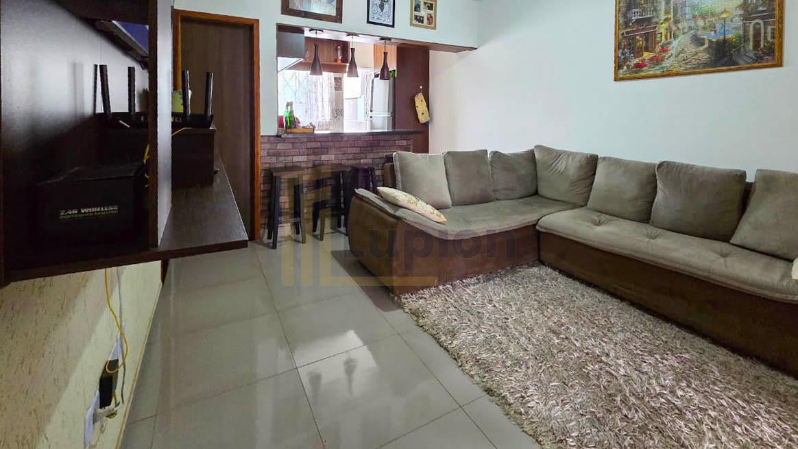 Casa 2 Quartos com Cozinha Planejada e Garagem Coberta  Gralh...
