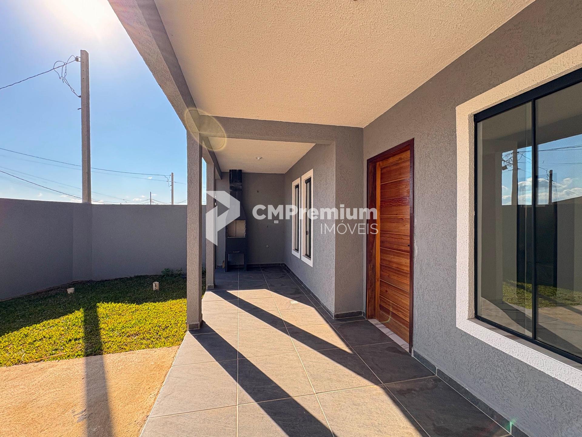 Casa 2 Quartos com Churrasqueira  no Bairro Estados, Fazenda R...