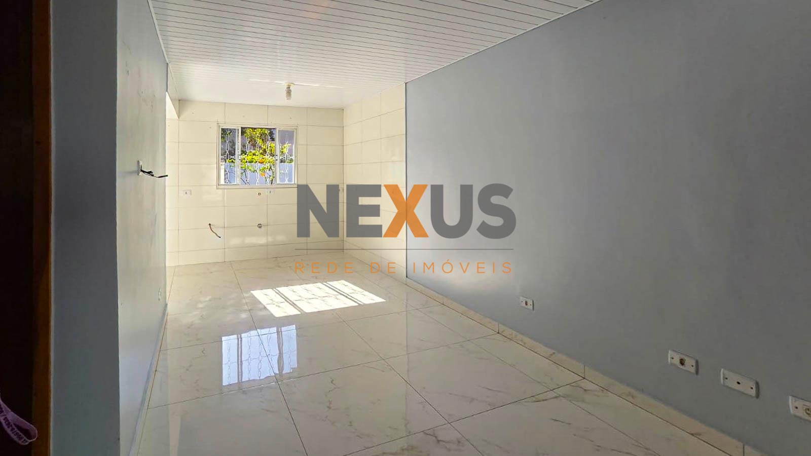Casa 2 Quartos com Churrasqueira e Garagem Coberta  Fazenda R...
