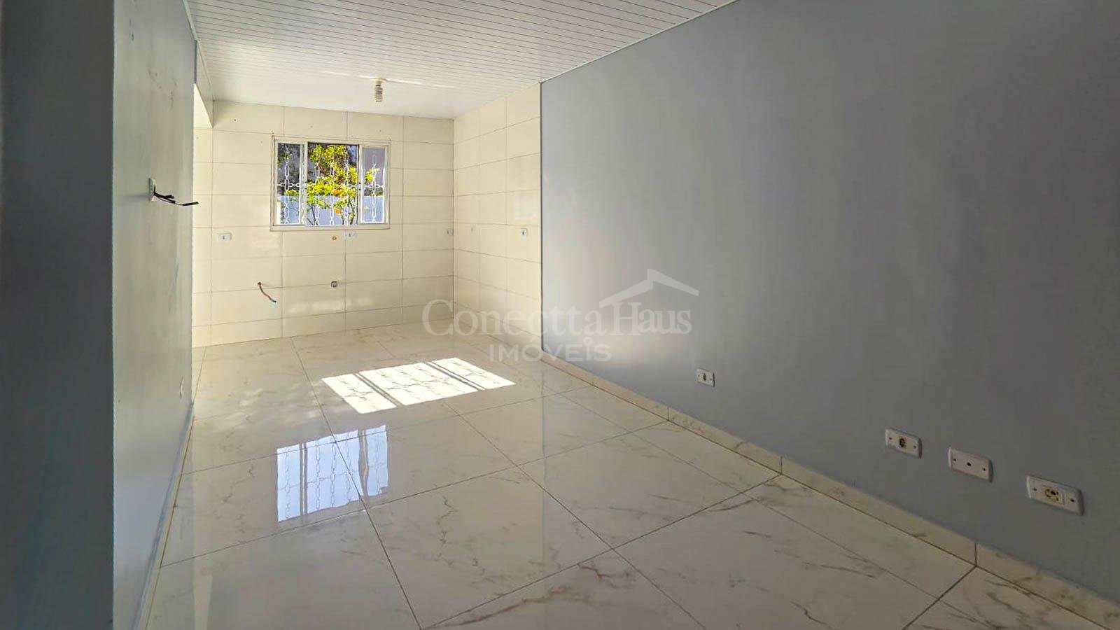 Casa 2 Quartos com Churrasqueira e Garagem Coberta  Fazenda R...