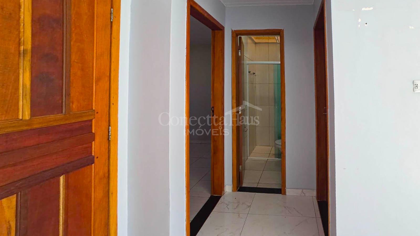 Casa 2 Quartos com Churrasqueira e Garagem Coberta  Fazenda R...