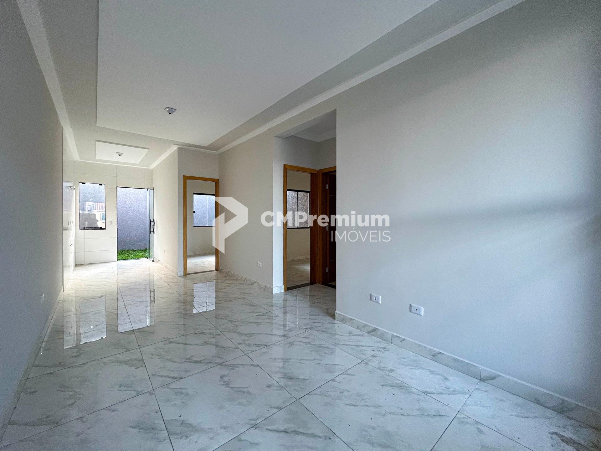 Casa com 3 Quartos e Suíte  Bairro Santa Terezinha, FRG