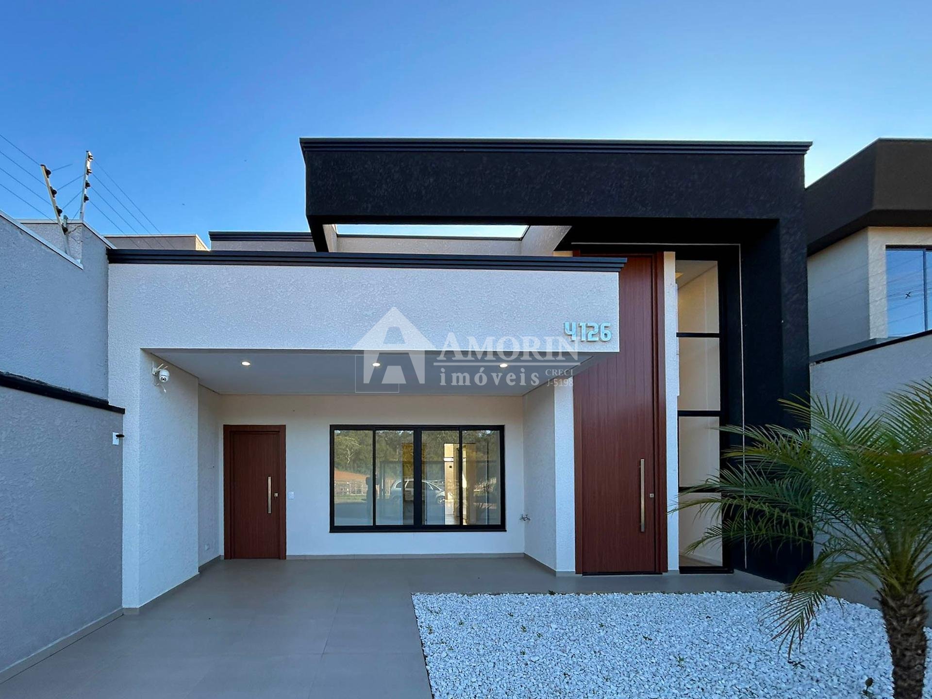 Casa Alto Padrão com Piscina e Design Moderno  Eucaliptos, Fa...