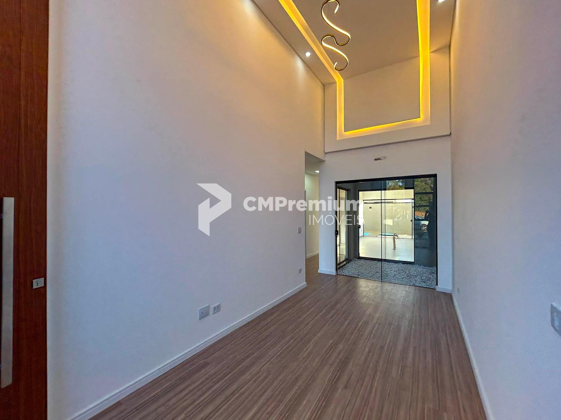 Casa Alto Padrão com Piscina e Design Moderno  Eucaliptos, Fa...