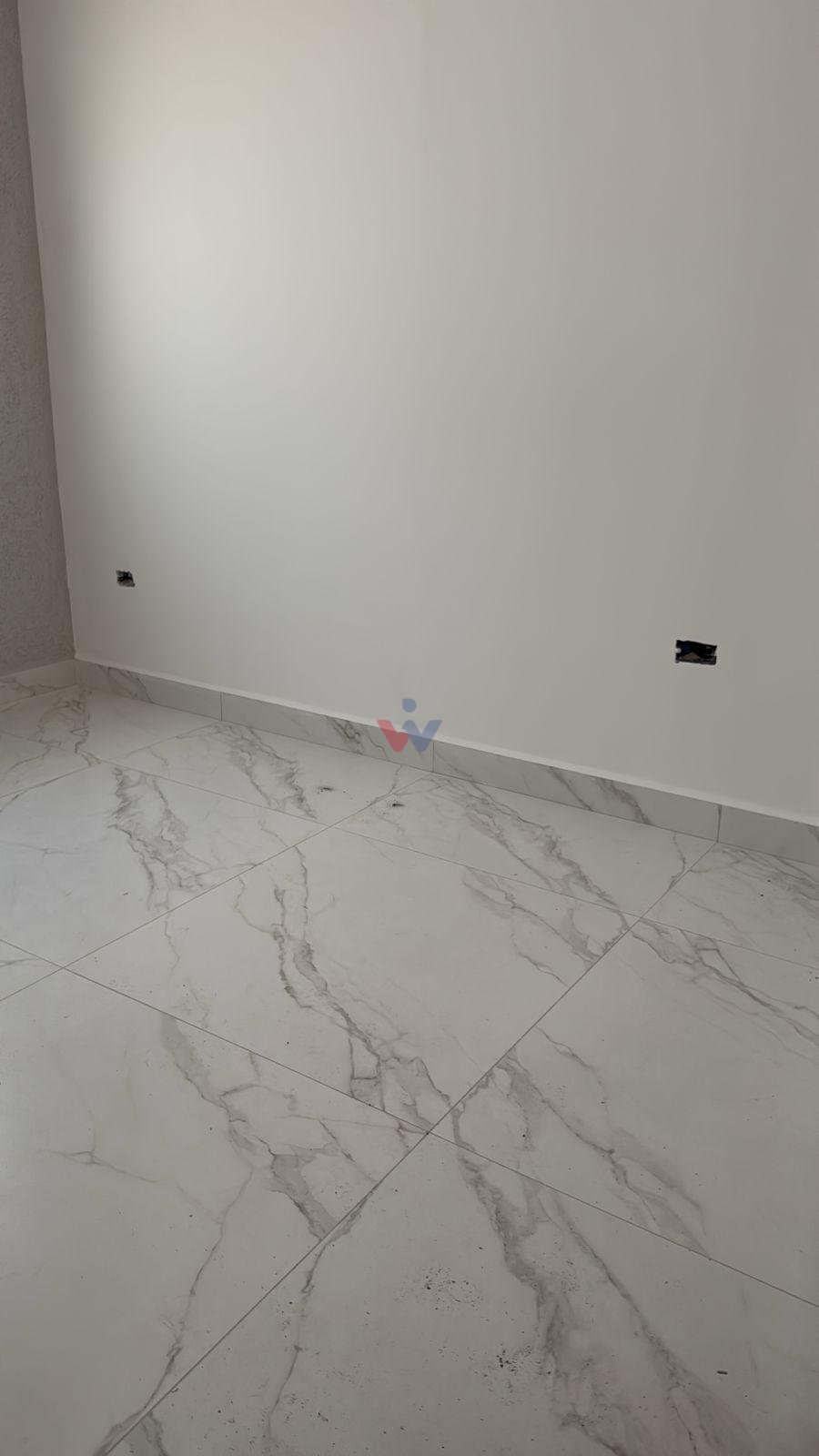 Casa 3 Quartos com Fachada Moderna e Pé Direito Alto  Jardim ...