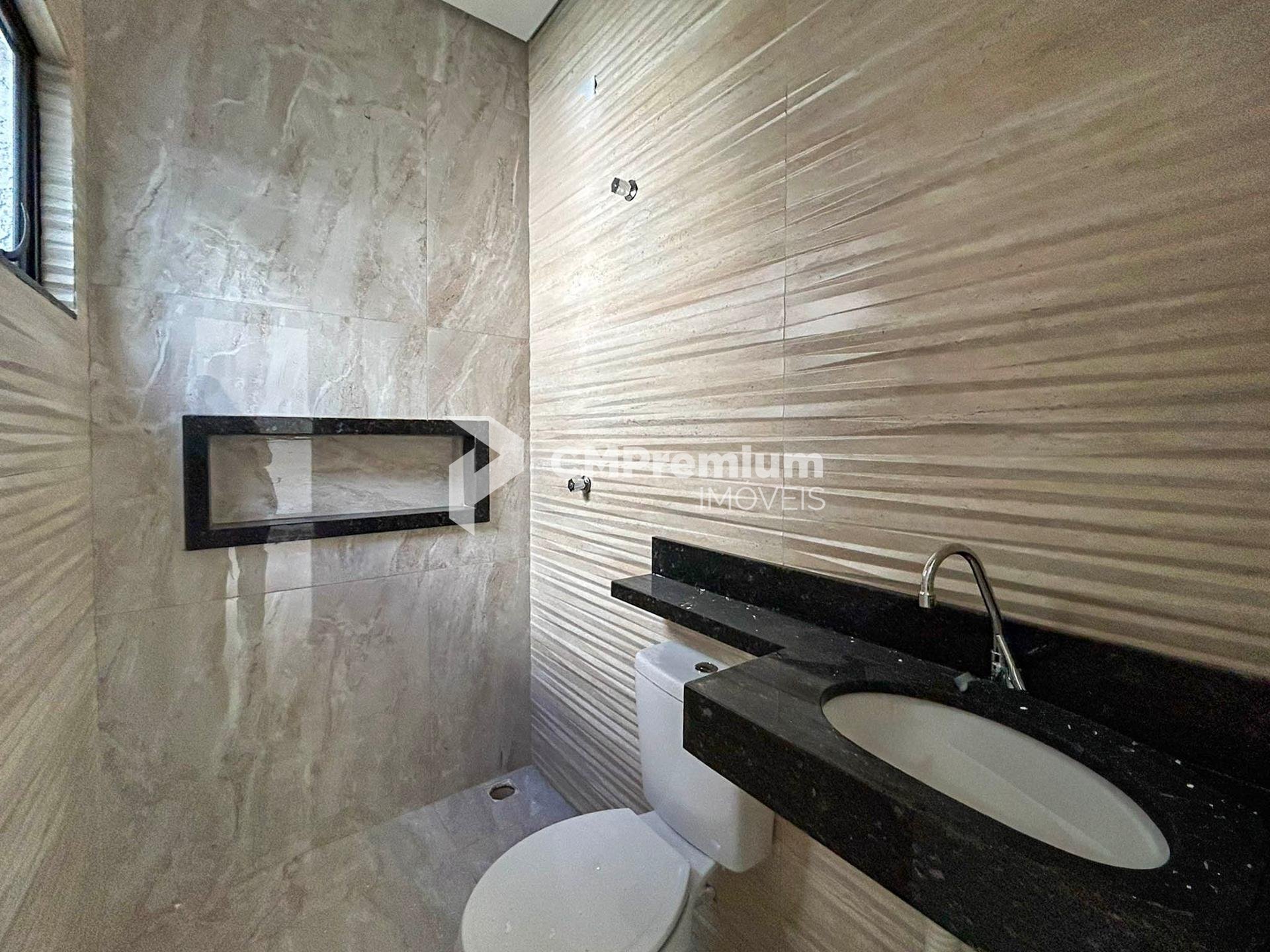Casa 3 Quartos com Suíte, Jardim de Inverno e Área Gourmet  N...