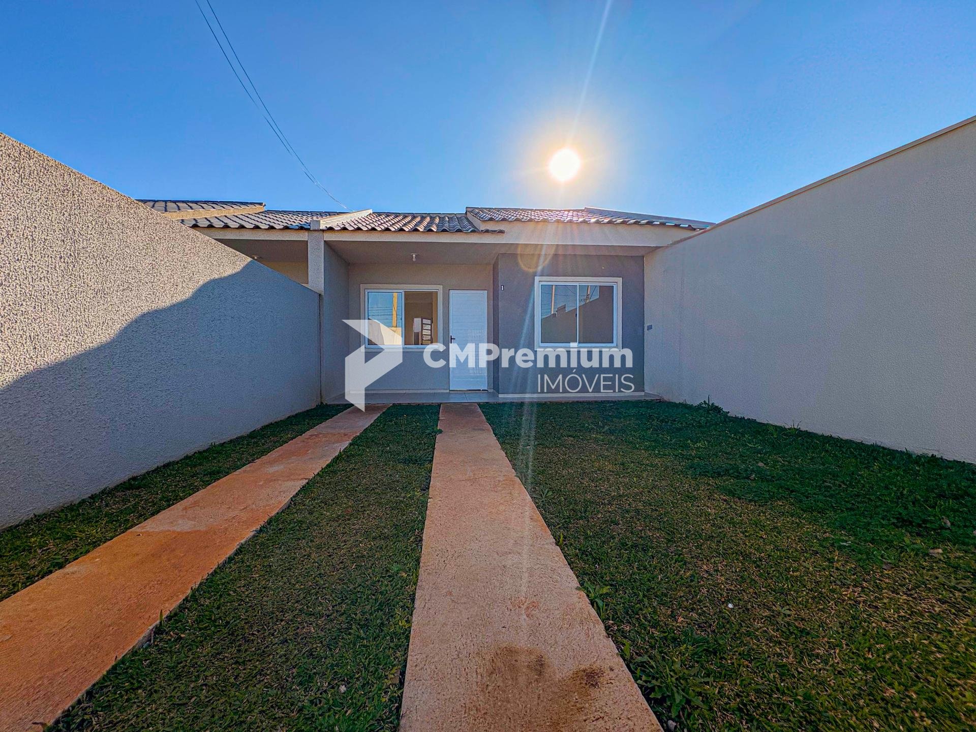 Casa com 2 dormitórios à venda - Estados - Fazenda Rio Grande PR