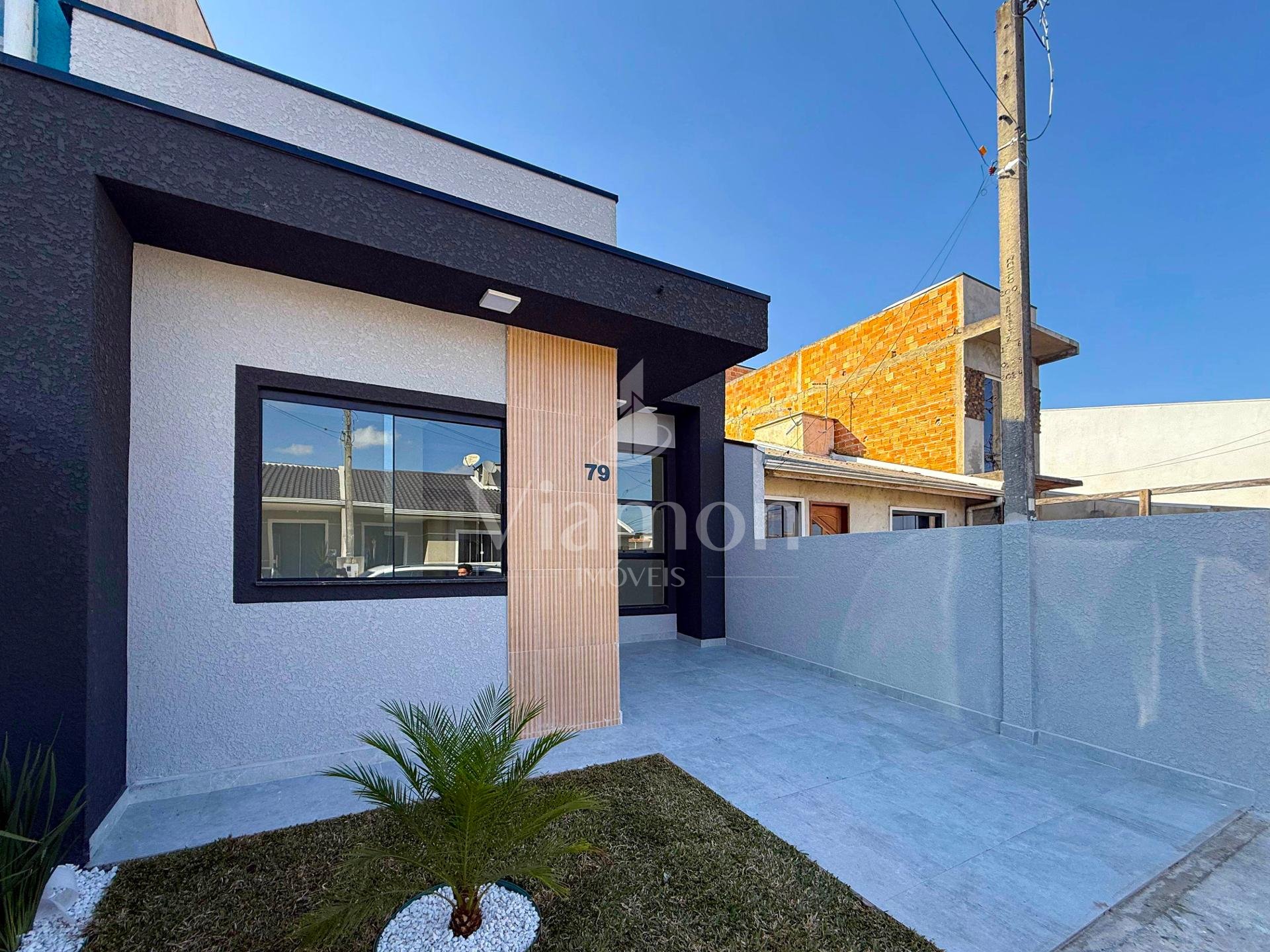 Casa com Suíte e Churrasqueira no Nações  Fazenda Rio Grande
