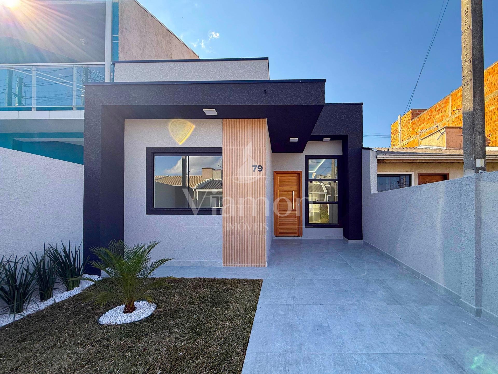 Casa com Suíte e Churrasqueira no Nações  Fazenda Rio Grande