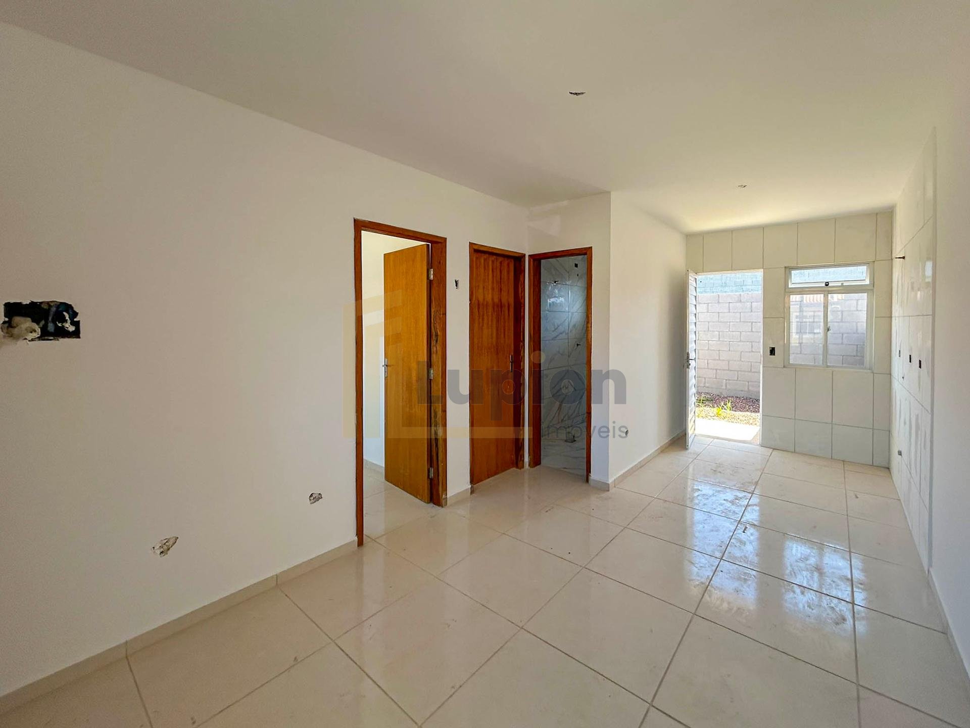 Casa à venda 2 quartos, Jardim Veneza, Fazenda Rio Grande - PR