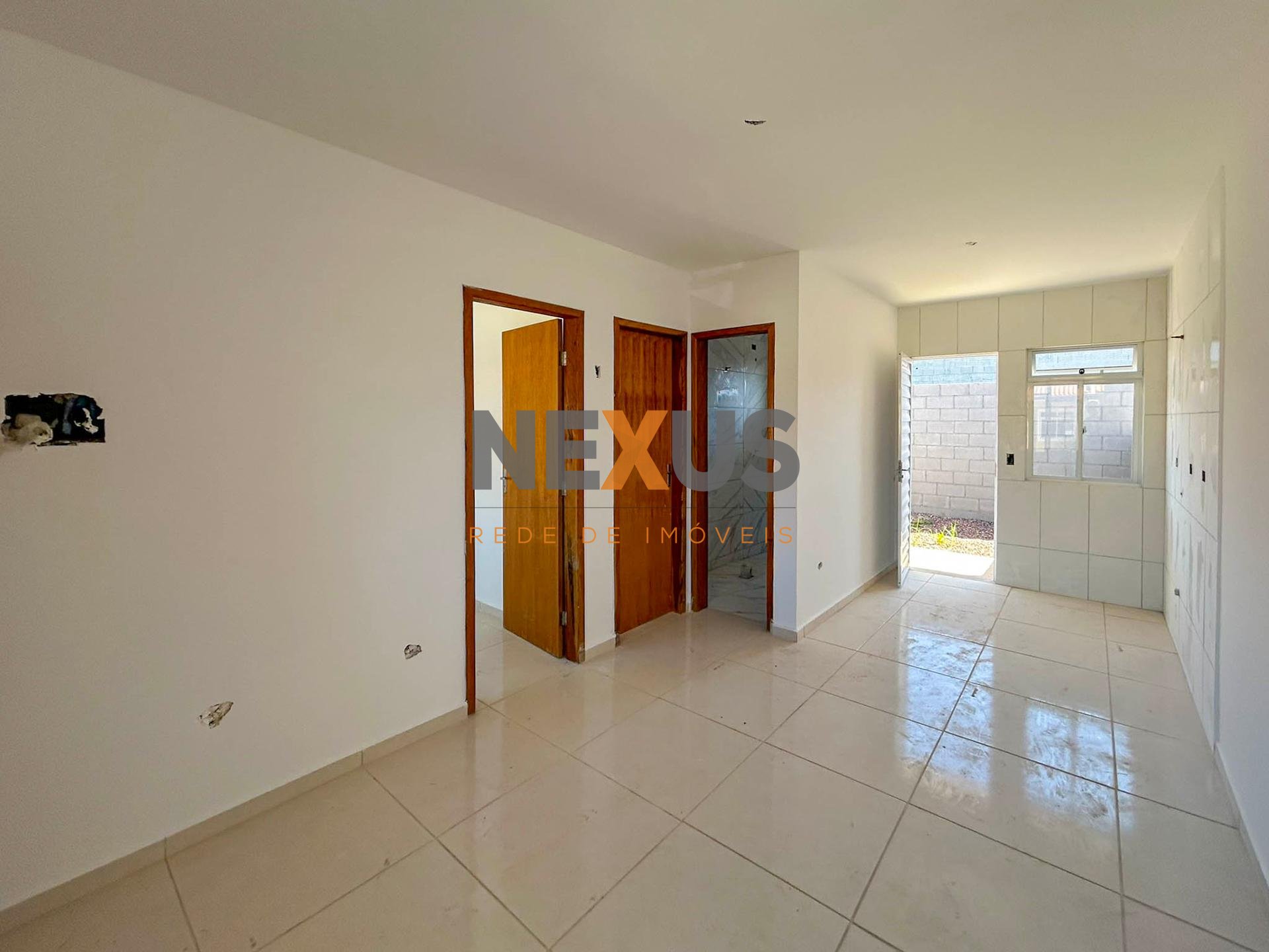 Casa à venda 2 quartos, Jardim Veneza, Fazenda Rio Grande - PR