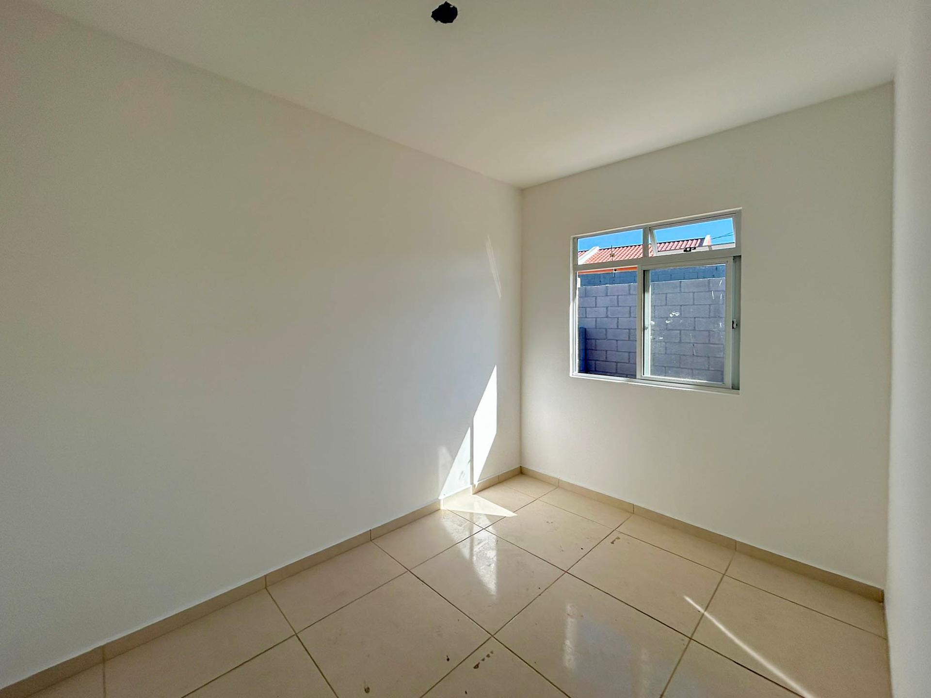 Casa à venda 2 quartos, Jardim Veneza, Fazenda Rio Grande - PR