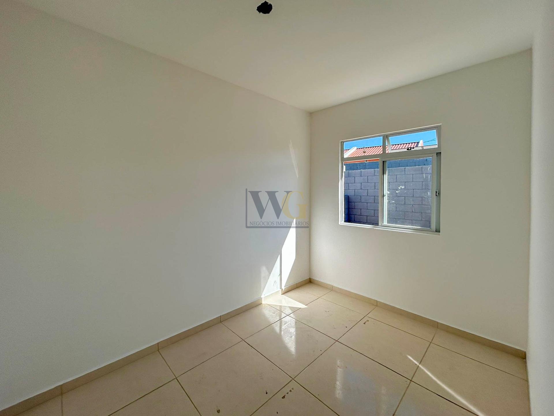 Casa à venda 2 quartos, Jardim Veneza, Fazenda Rio Grande - PR