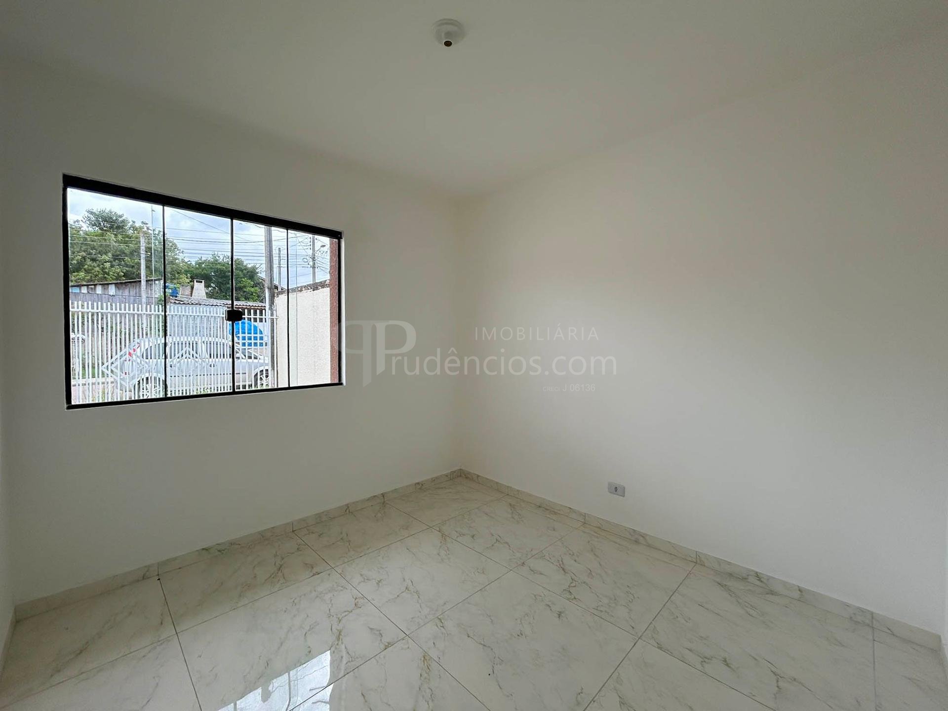 Casa 3 Quartos no Santa Terezinha com 162m  de Terreno - Fazen...