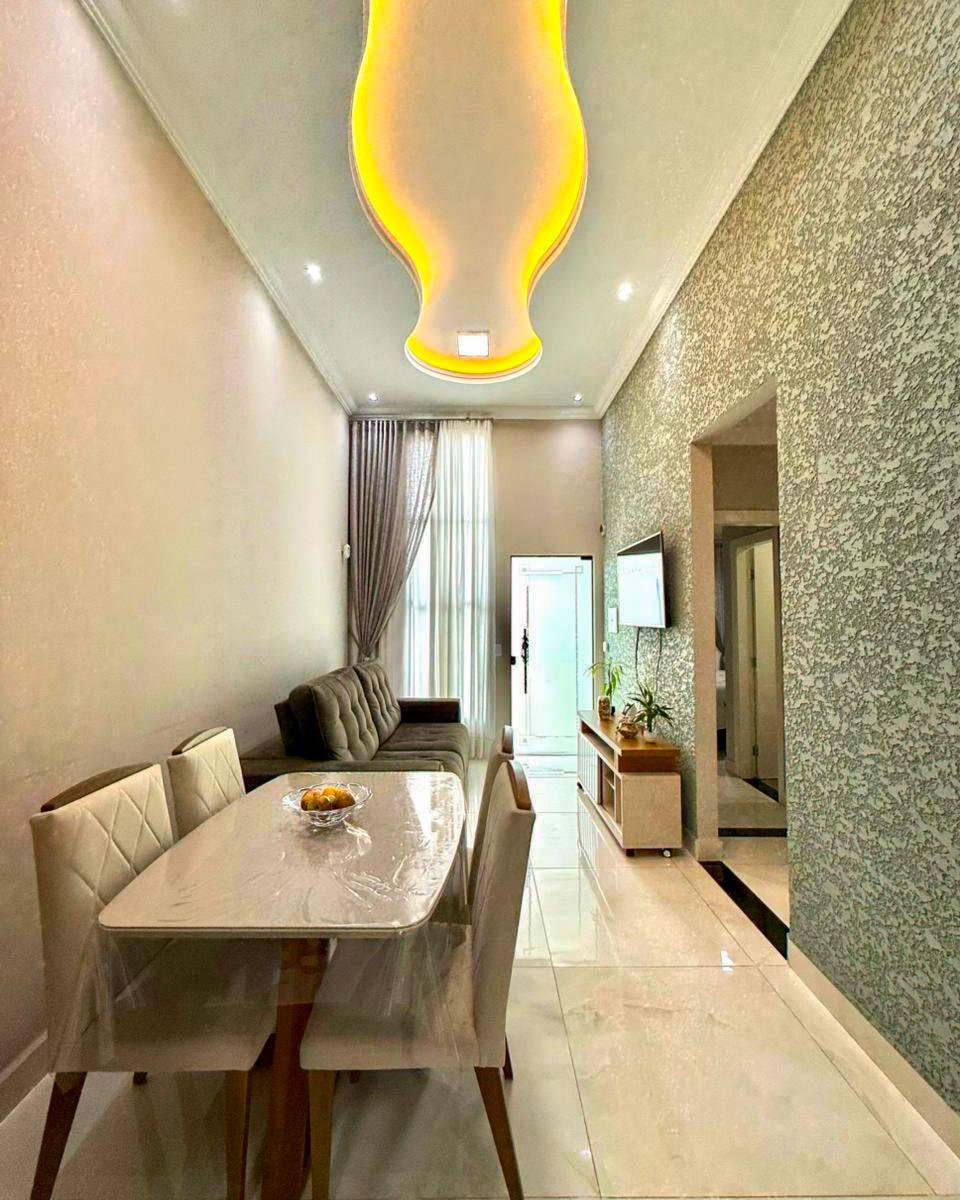 Casa 3 Quartos com Suíte e Gourmet no Gralha Azul - Fazenda ri...