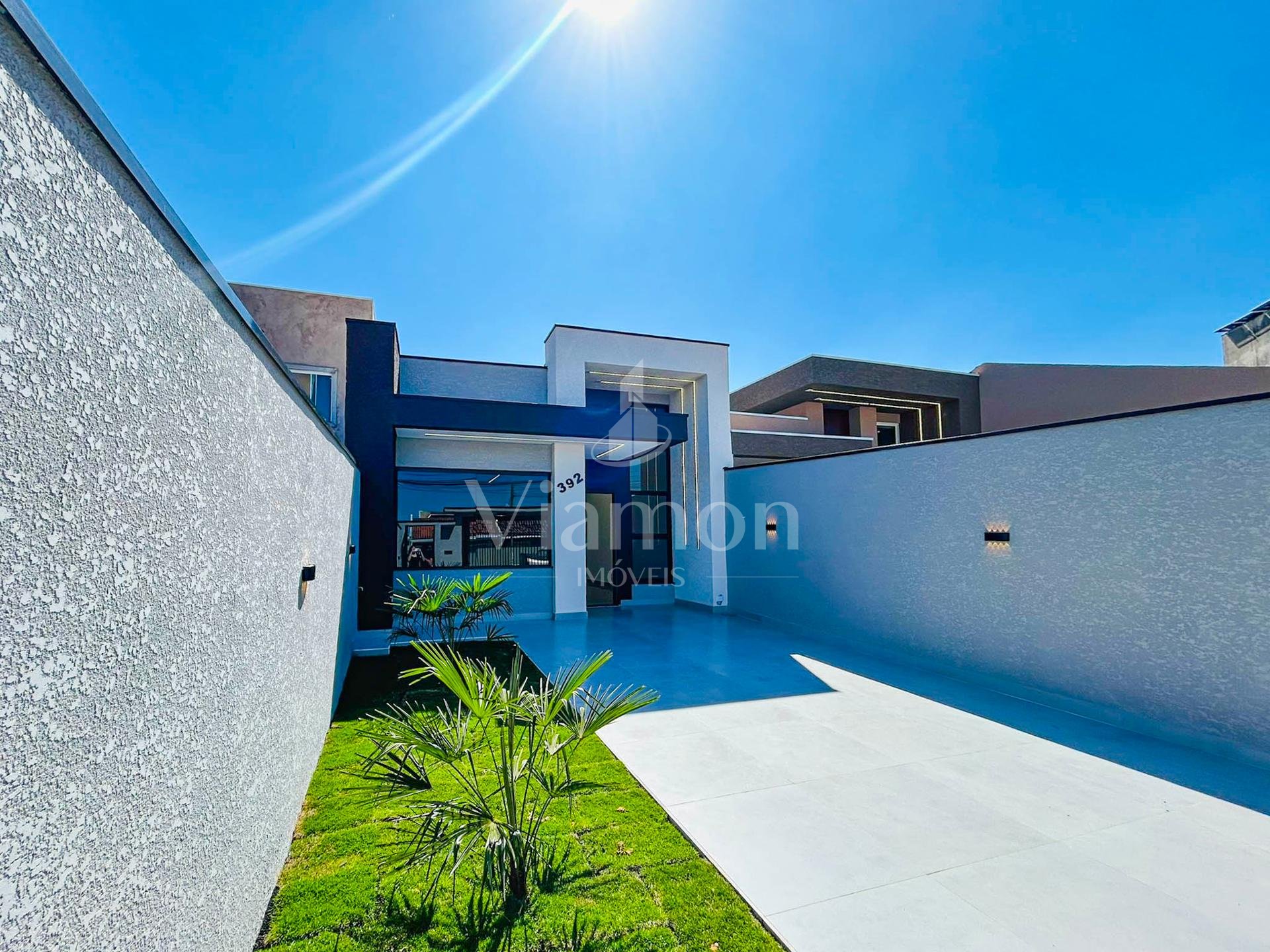 Casa moderna 3 quartos com suíte, piscina e área gourmet no Pi...