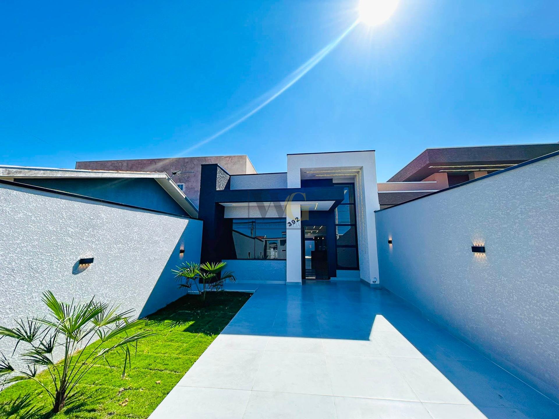 Casa moderna 3 quartos com suíte, piscina e área gourmet no Pi...