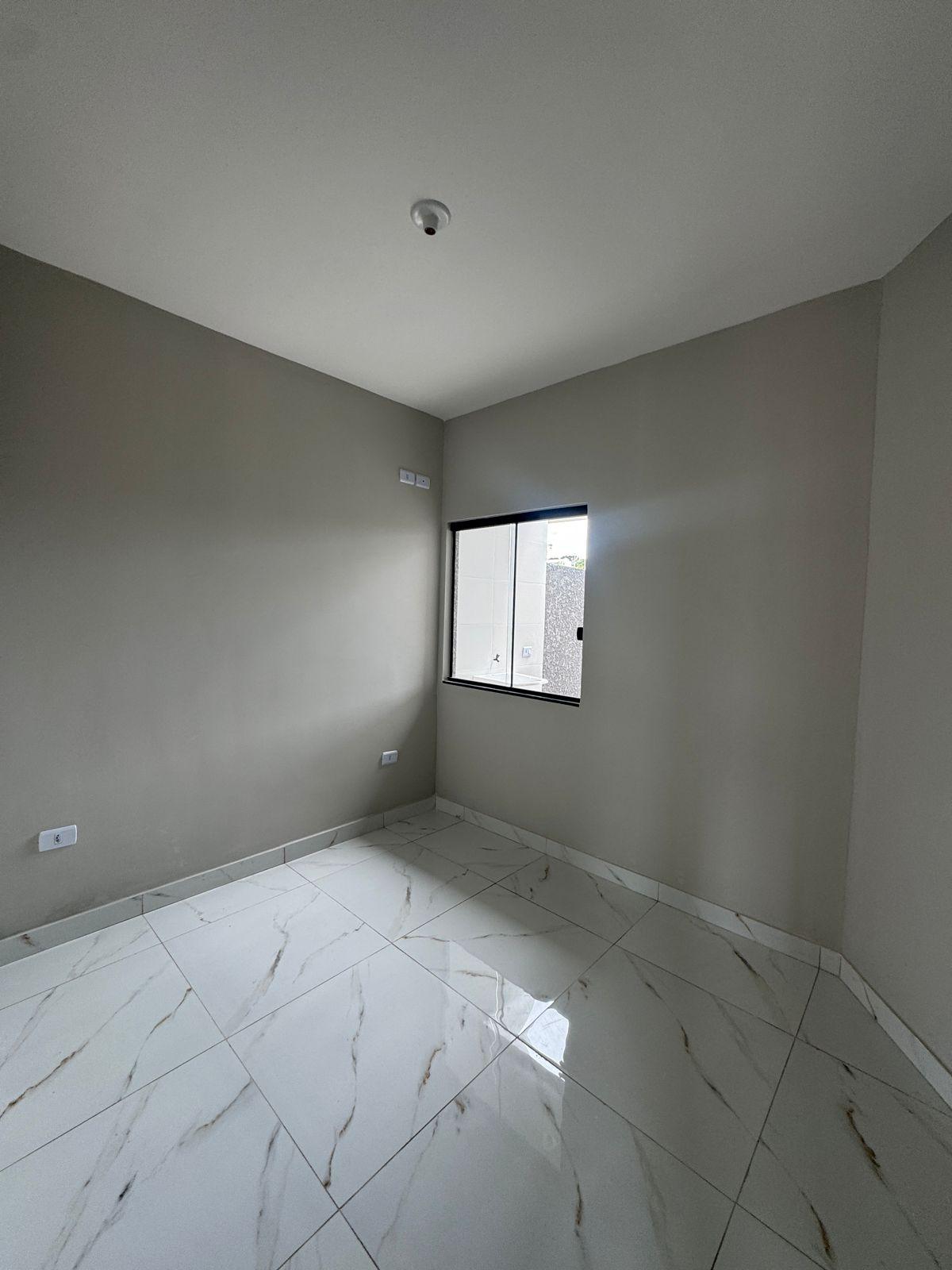 Casa 3 Quartos com Churrasqueira no Bairro Nações - Fazenda ri...