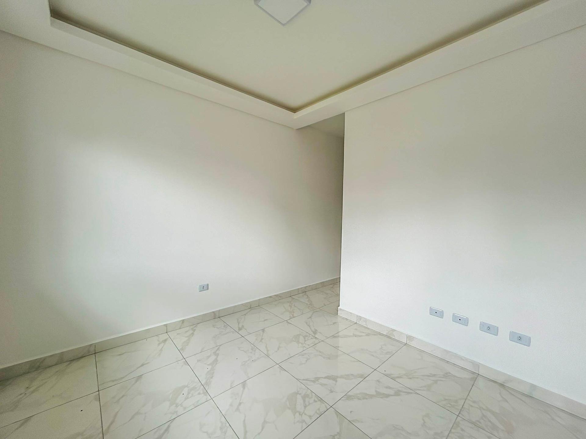 Casa 3 Quartos com Amplo Terreno no Bairro Nações - Fazenda Ri...