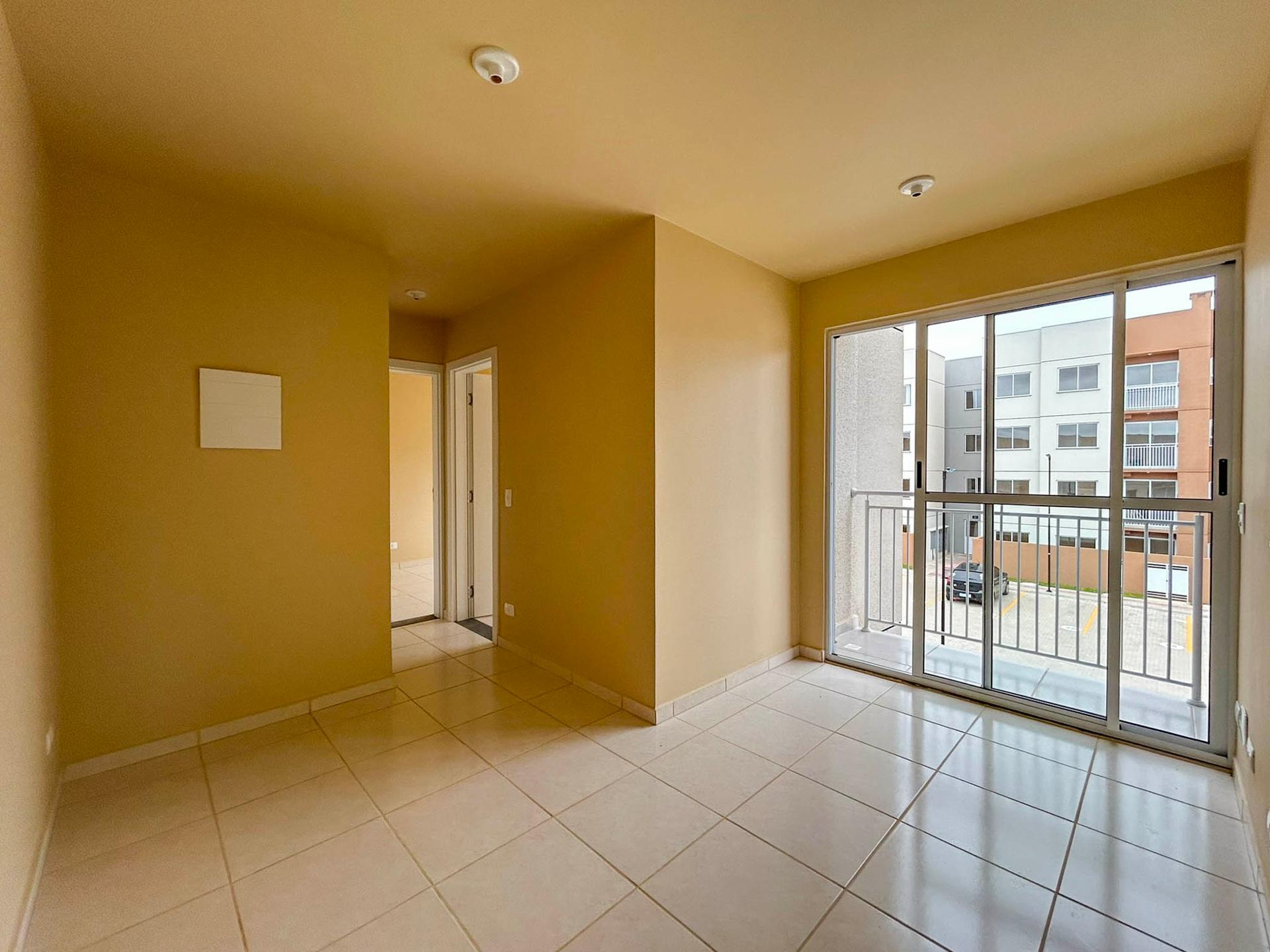 Apartamento 2 Quartos com Churrasqueira no Santa Terezinha - F...