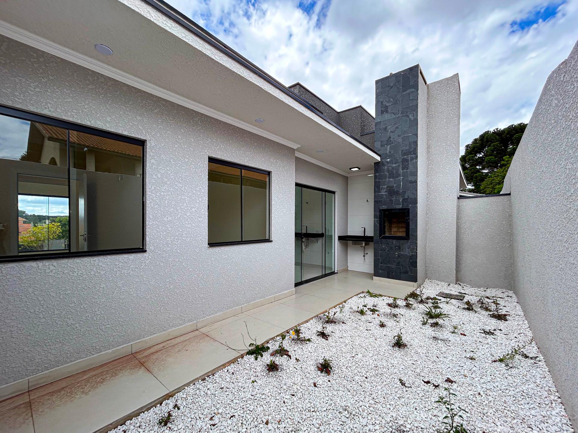 Casa Moderna com 3 Quartos e Suíte no gralha azuel em Fazenda ...