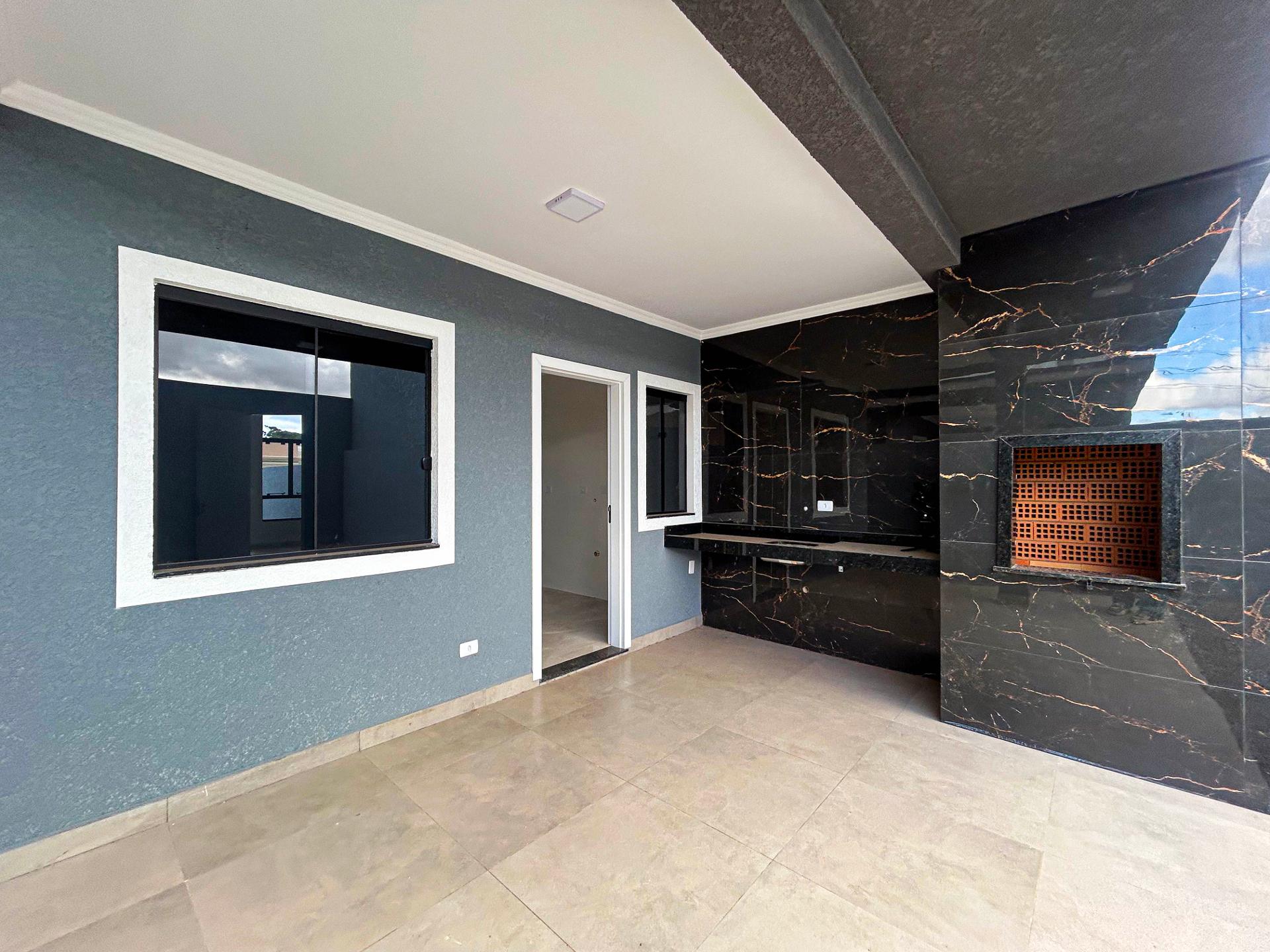 Casa com 3 Quartos com suíte e Área Gourmet em  Fazenda Rio Gr...