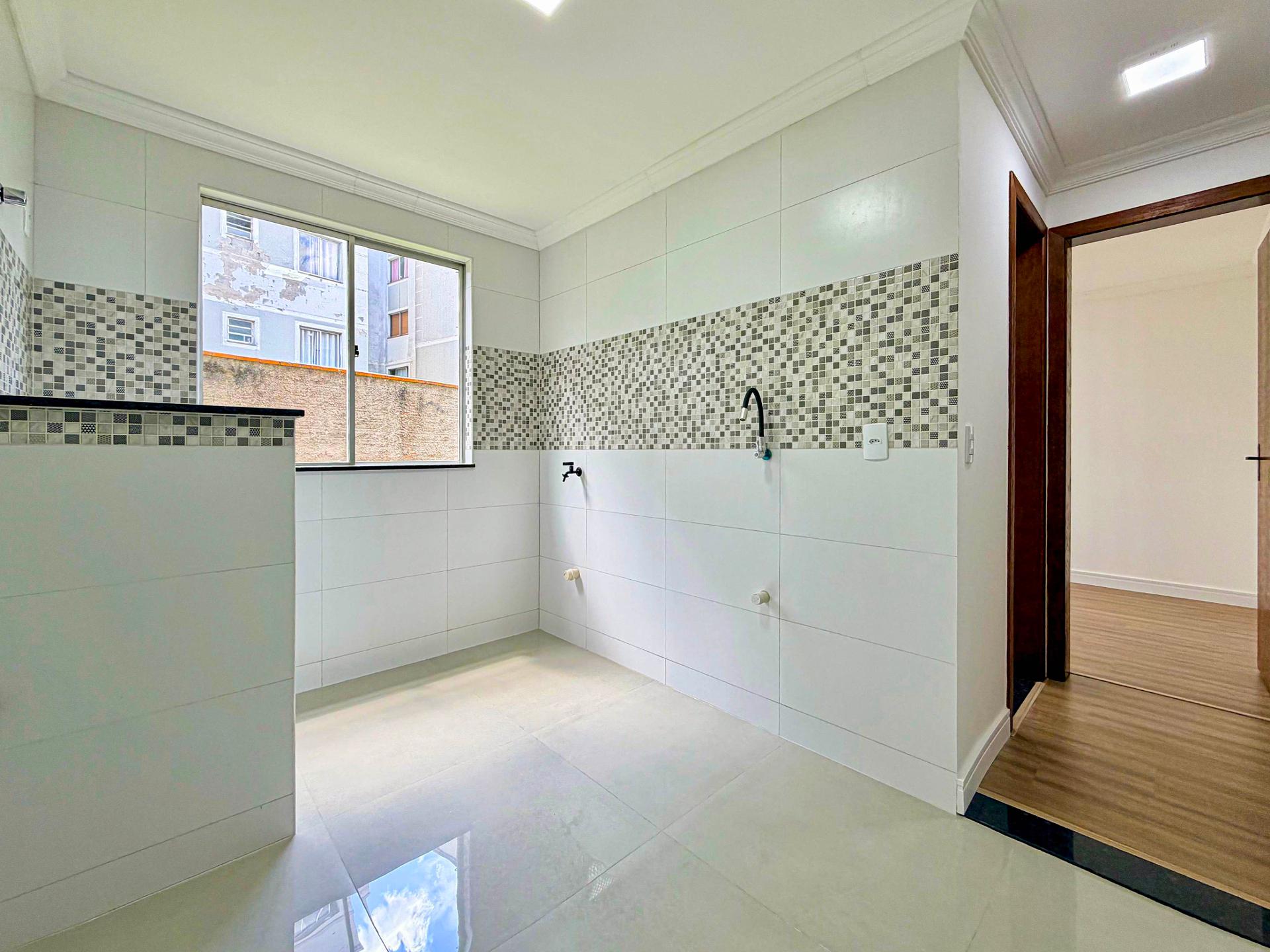 Apartamento Térreo com 2 Quartos e Vaga Demarcada em fazanda r...